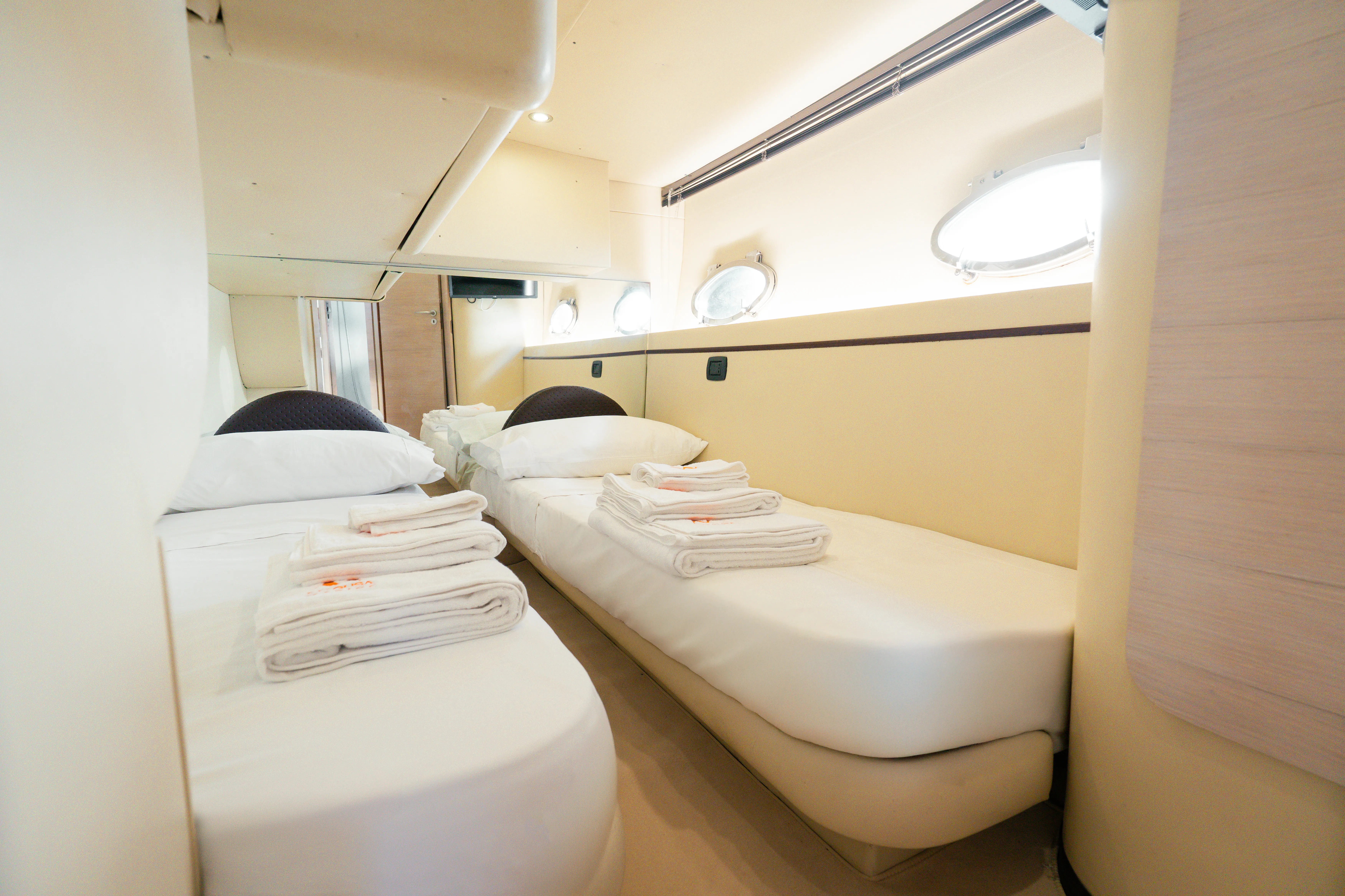 Mig 50 Premium — yacht photo 34