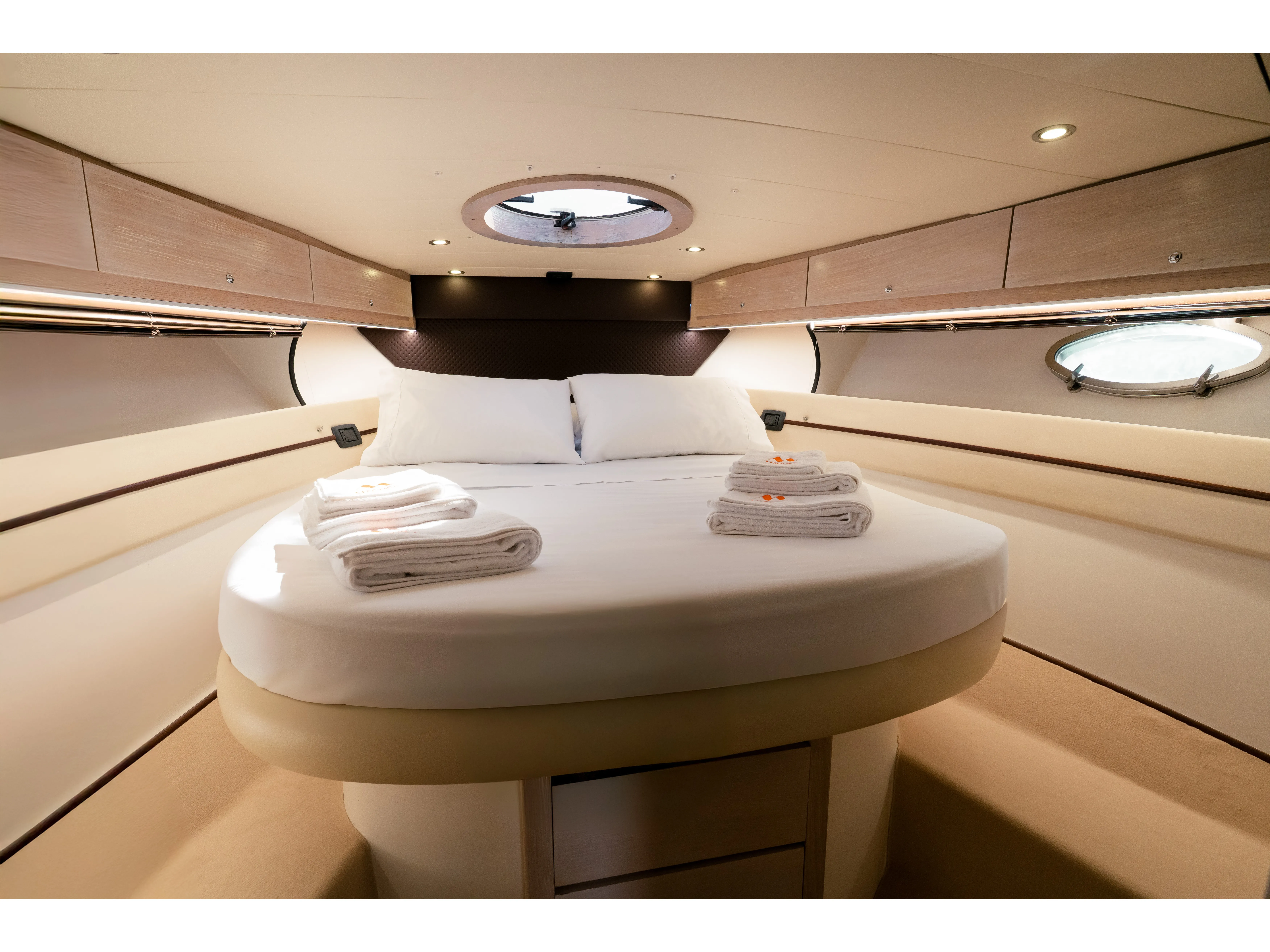 Mig 50 Premium — yacht photo 12