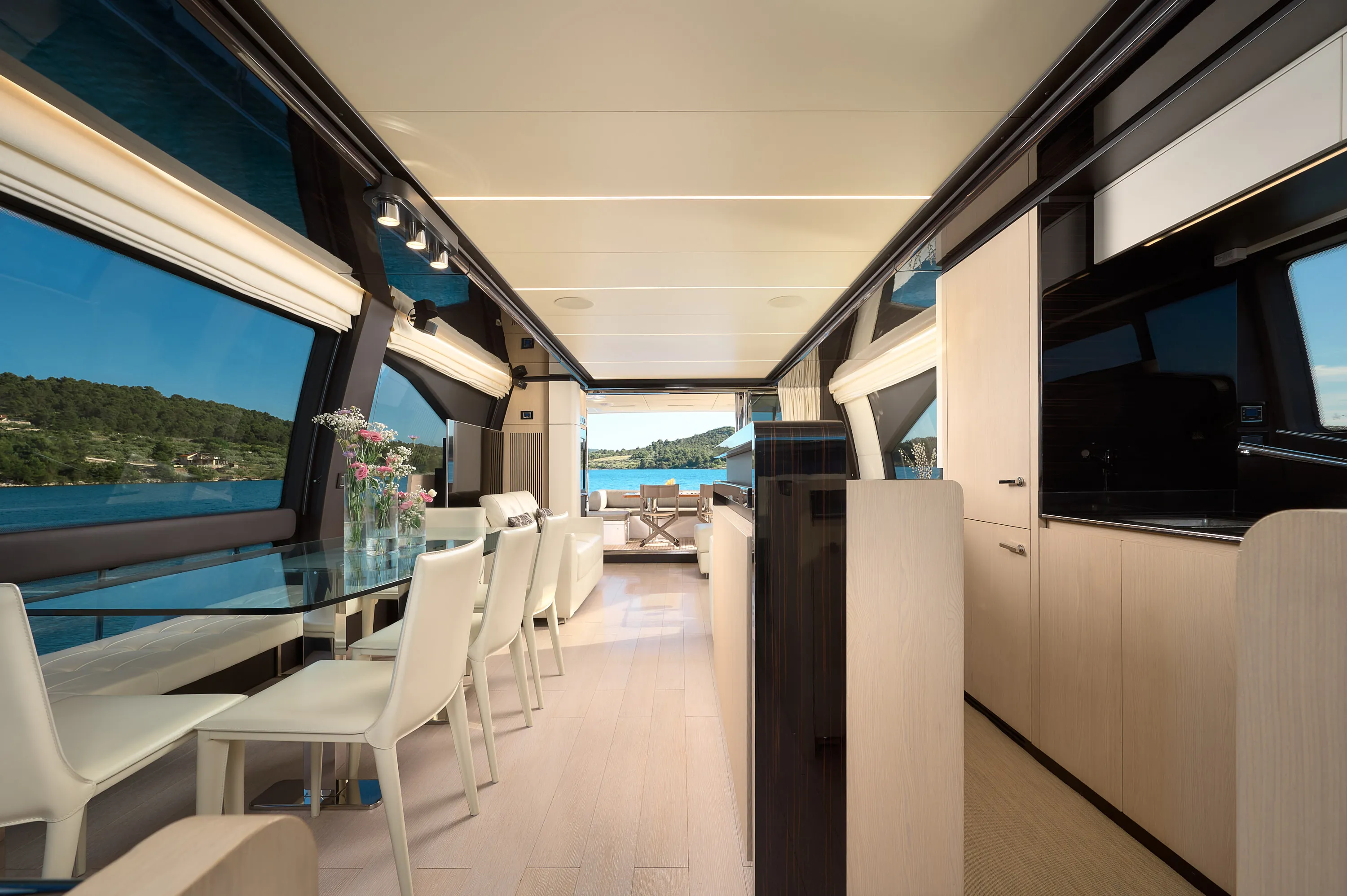 Azimut 72 Alyss — yacht photo 86
