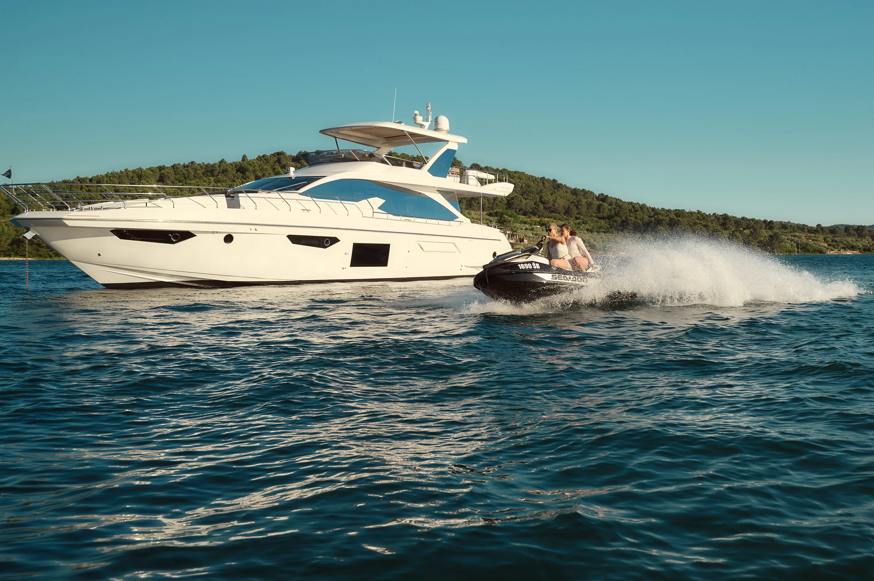 Azimut 72 Alyss — yacht photo 125