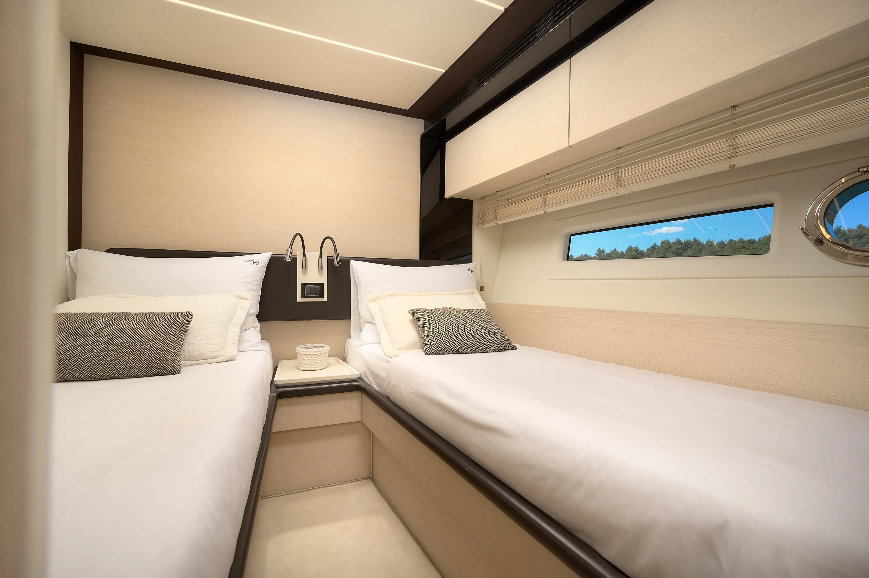 Azimut 72 Alyss — yacht photo 58