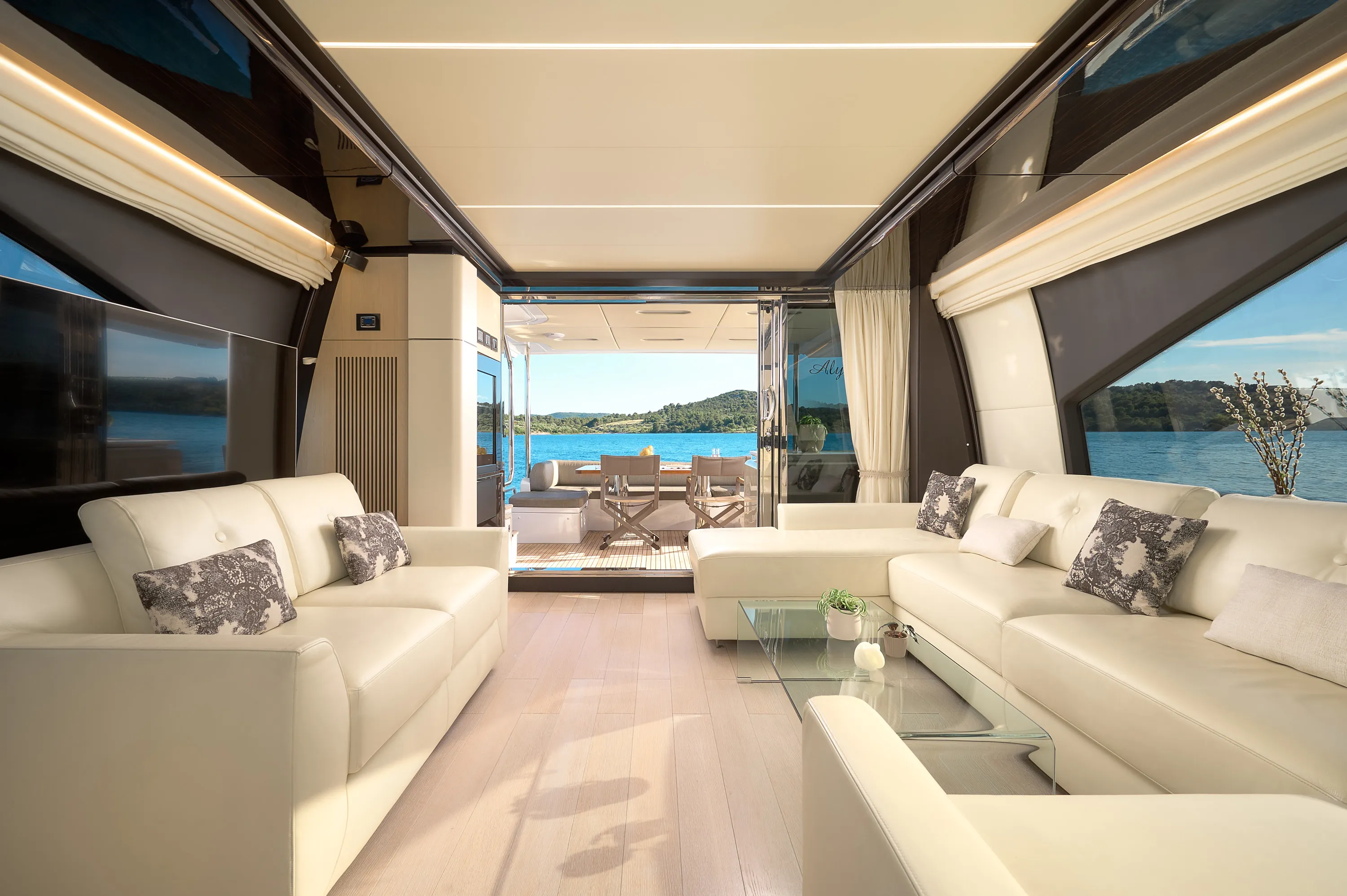 Azimut 72 Alyss — yacht photo 23