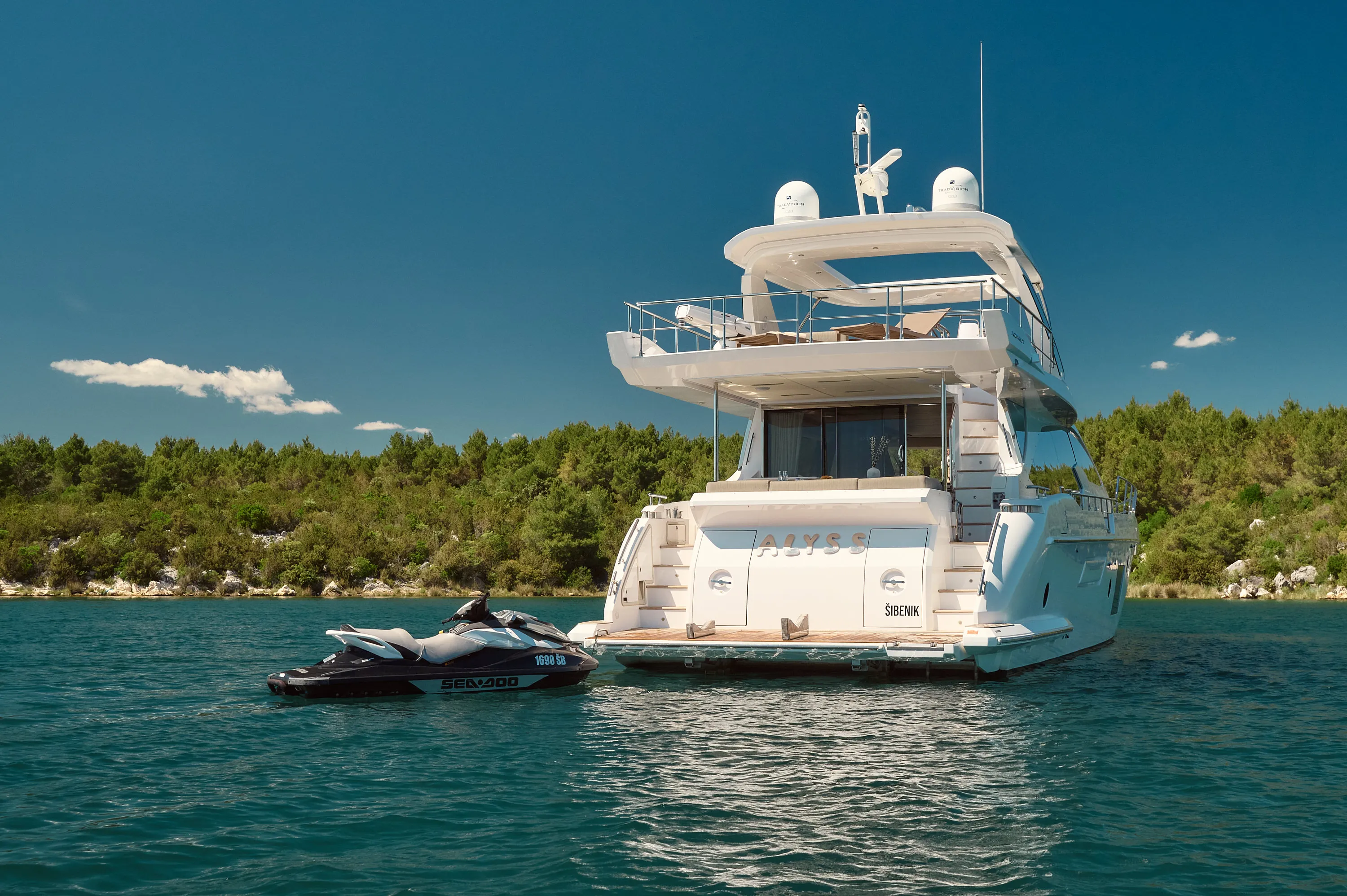 Azimut 72 Alyss — yacht photo 24