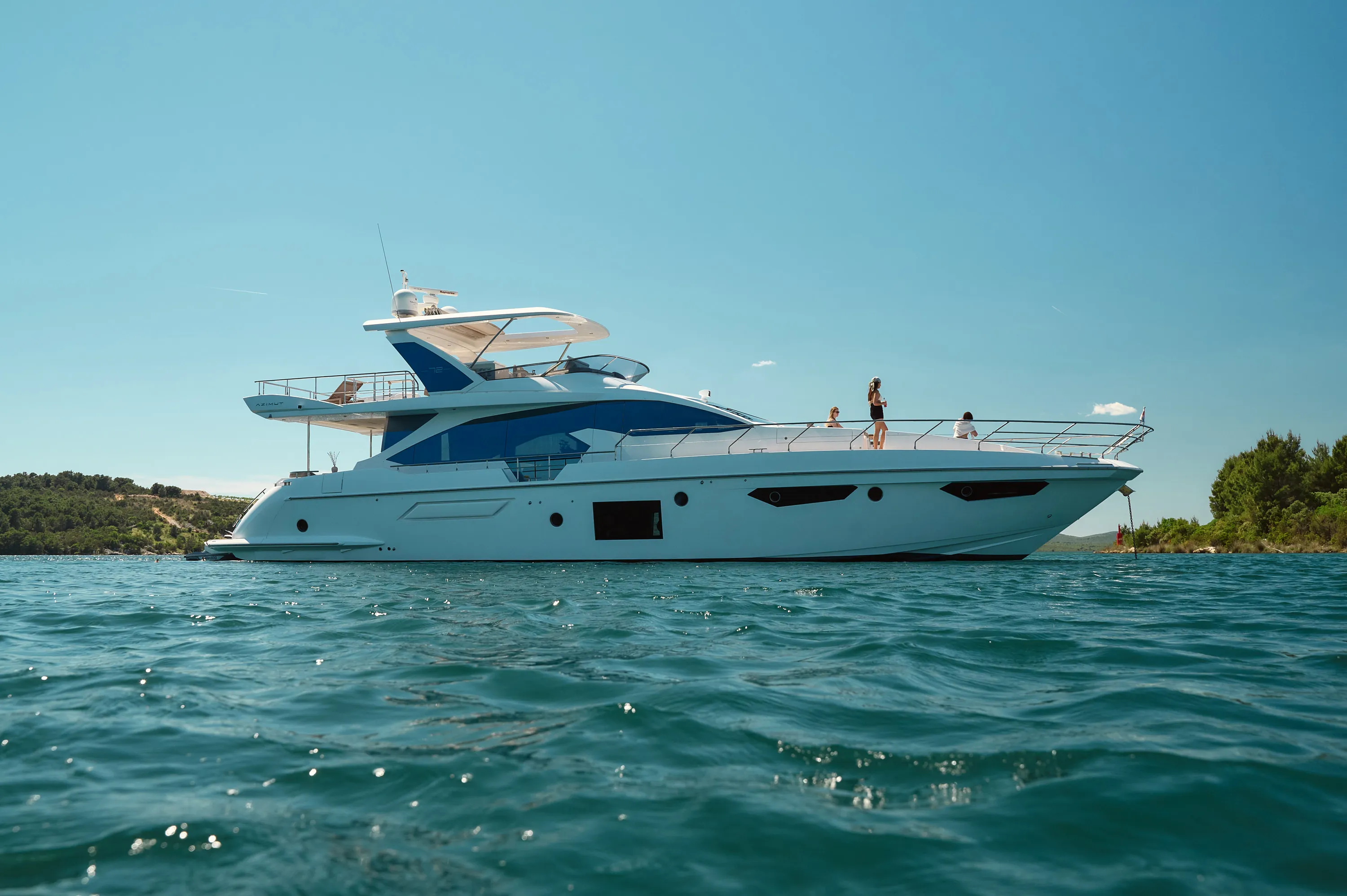 Azimut 72 Alyss — yacht photo 76