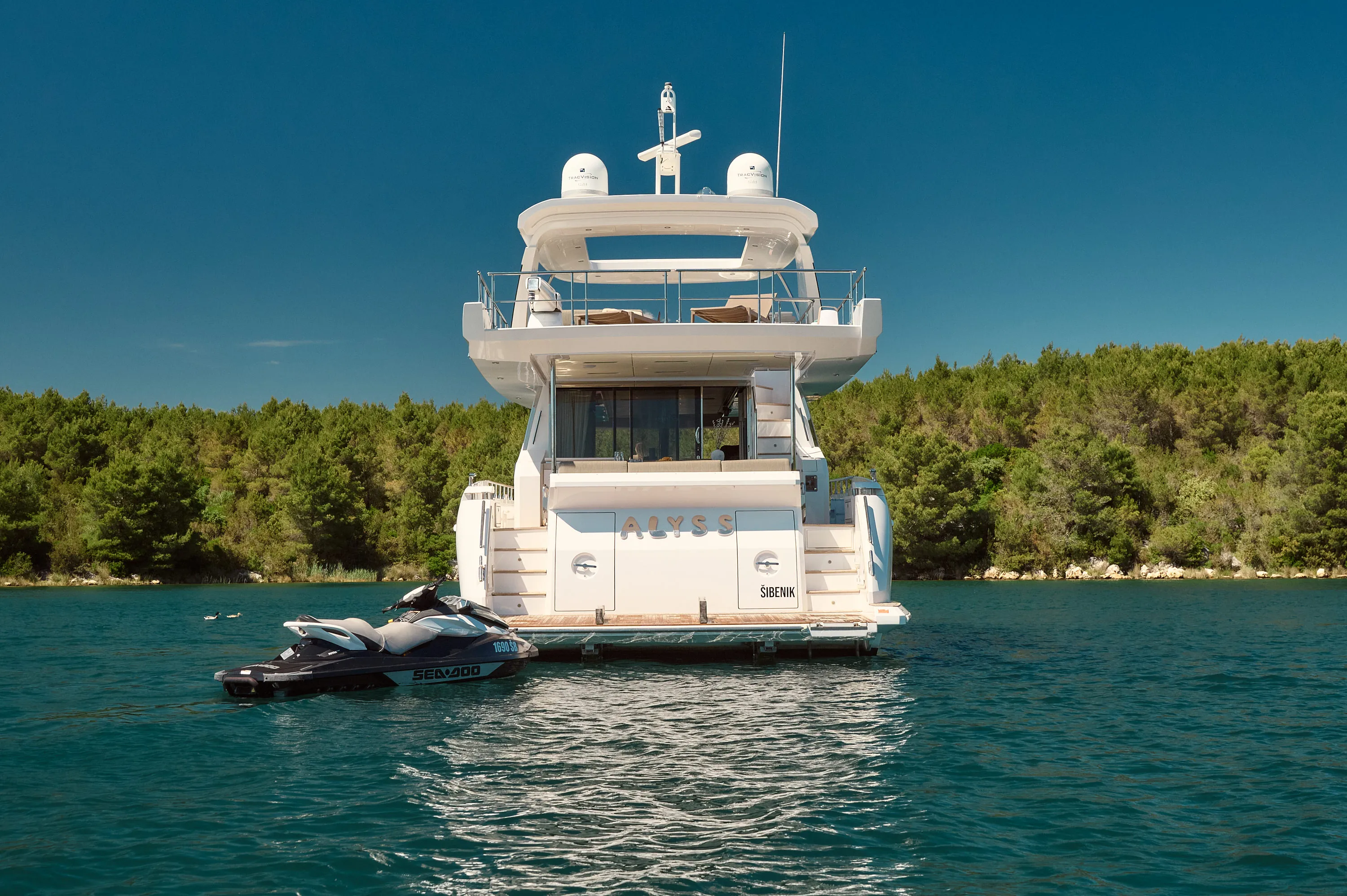 Azimut 72 Alyss — yacht photo 14