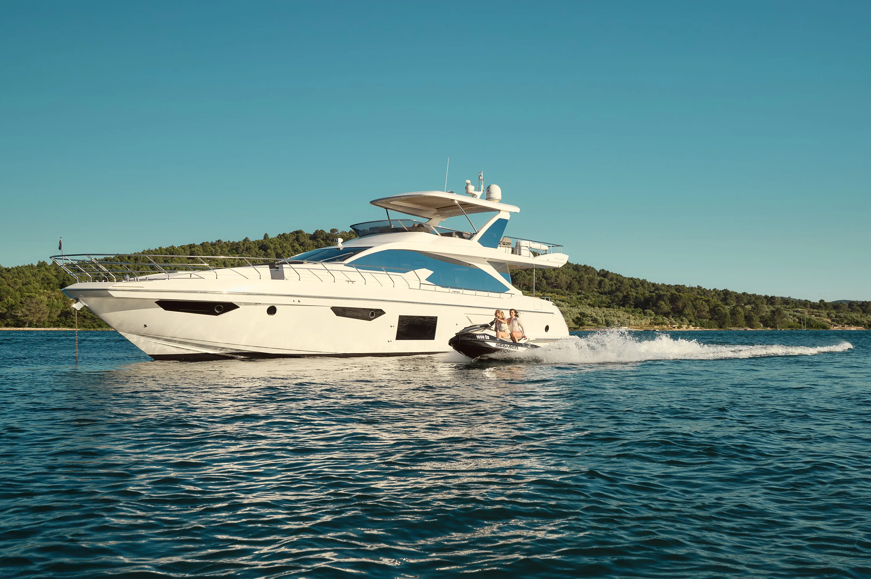 Azimut 72 Alyss — yacht photo 73