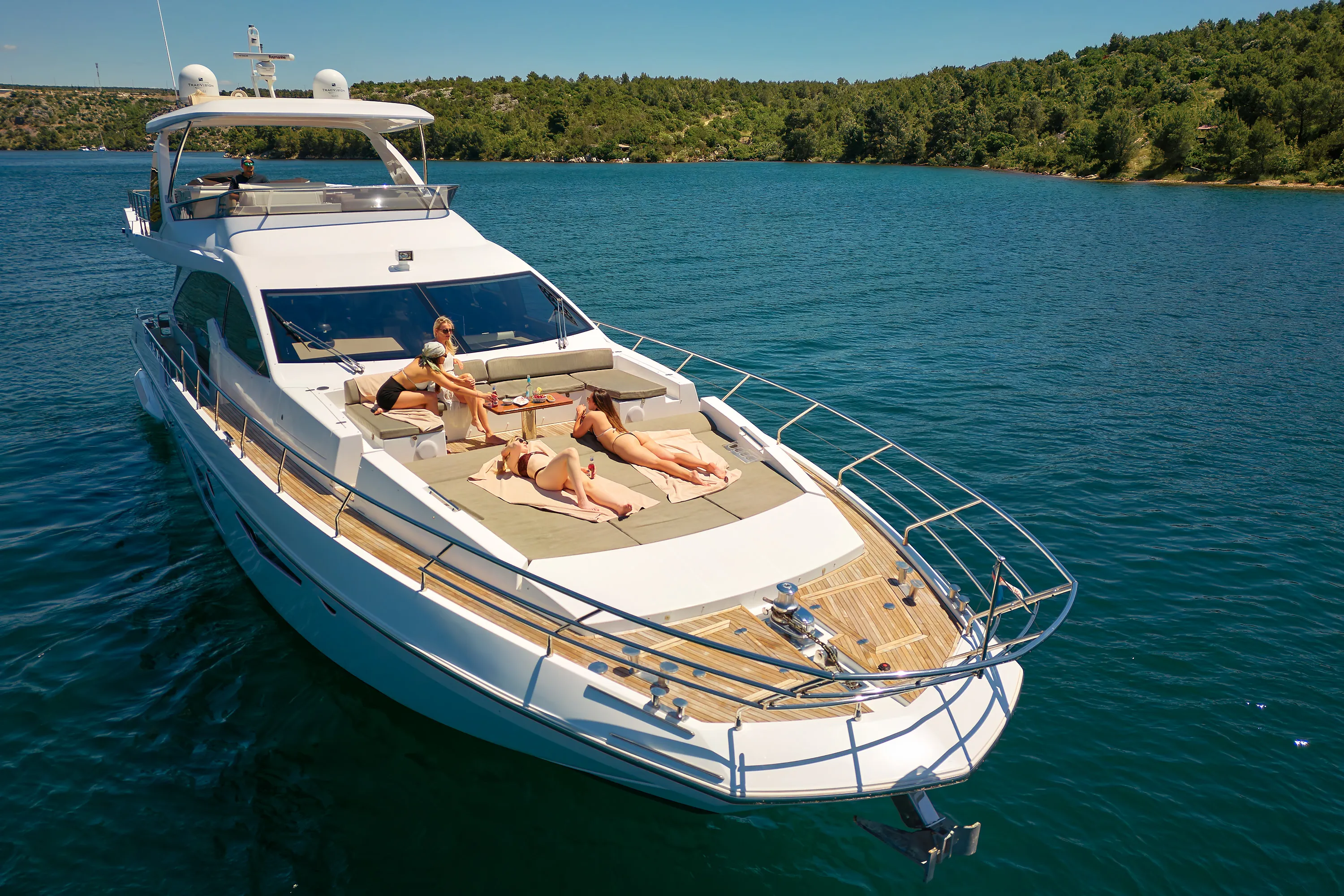 Azimut 72 Alyss — yacht photo 127