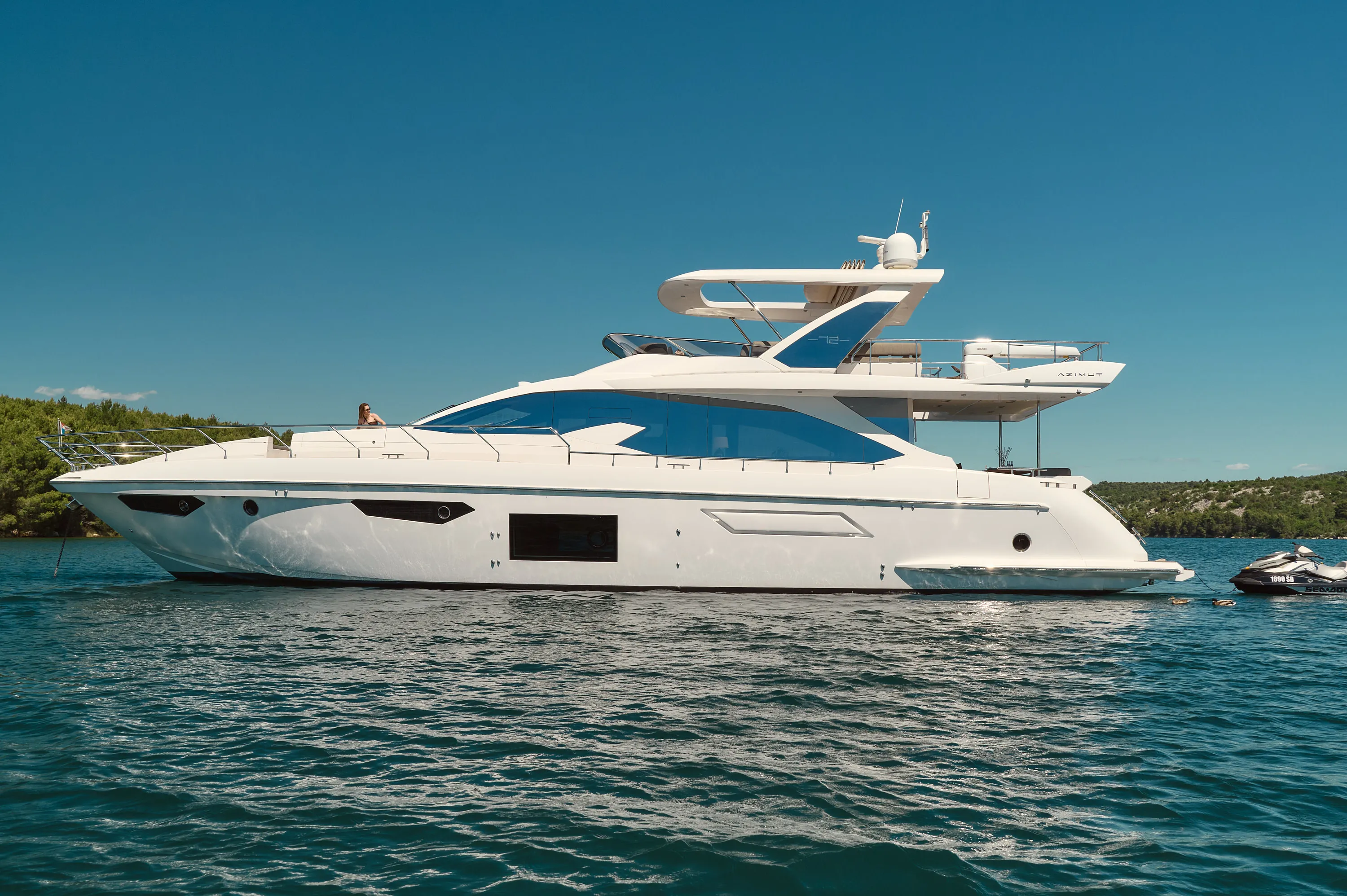 Azimut 72 Alyss — yacht photo 65