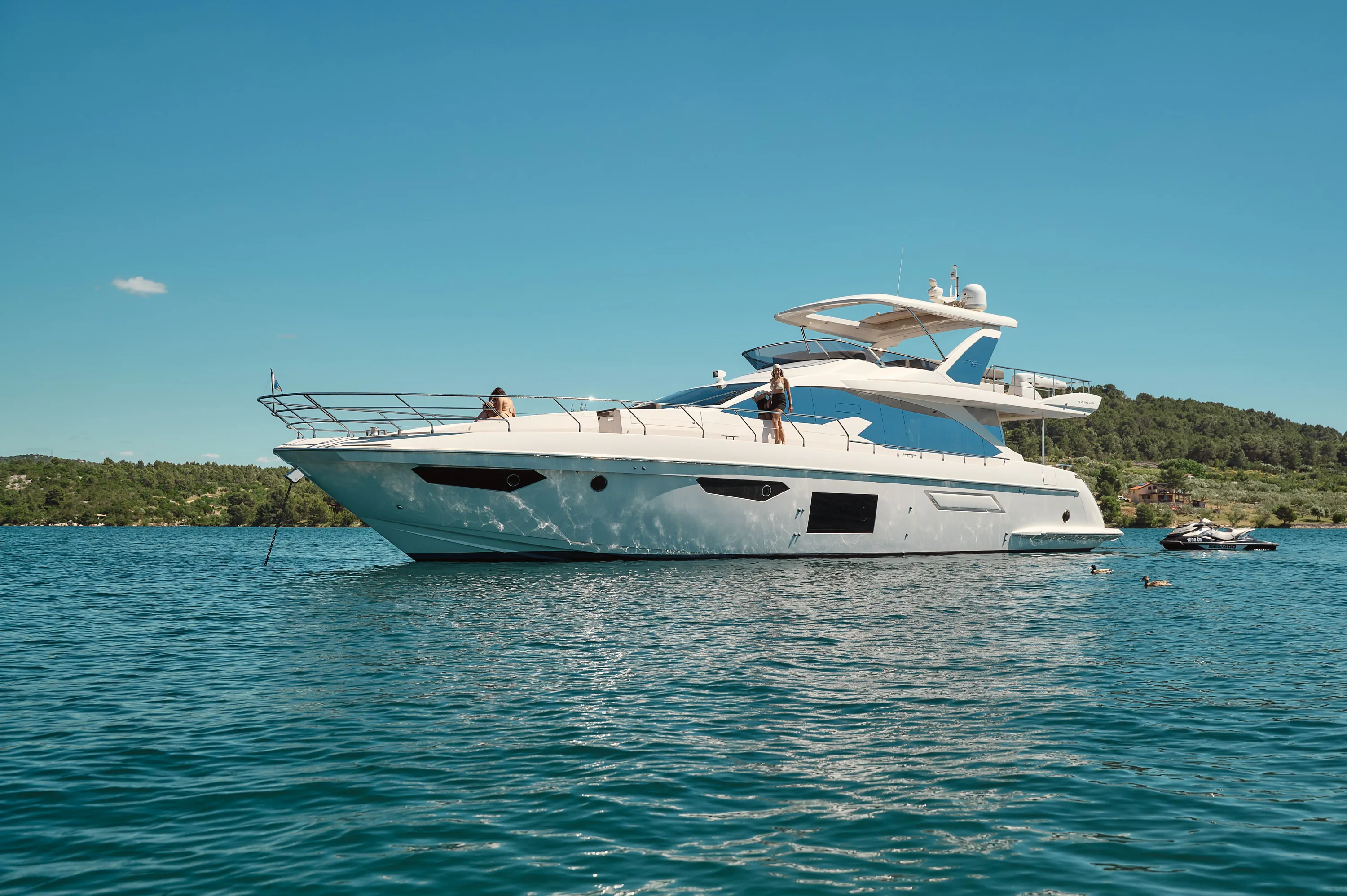 Azimut 72 Alyss — yacht photo 123