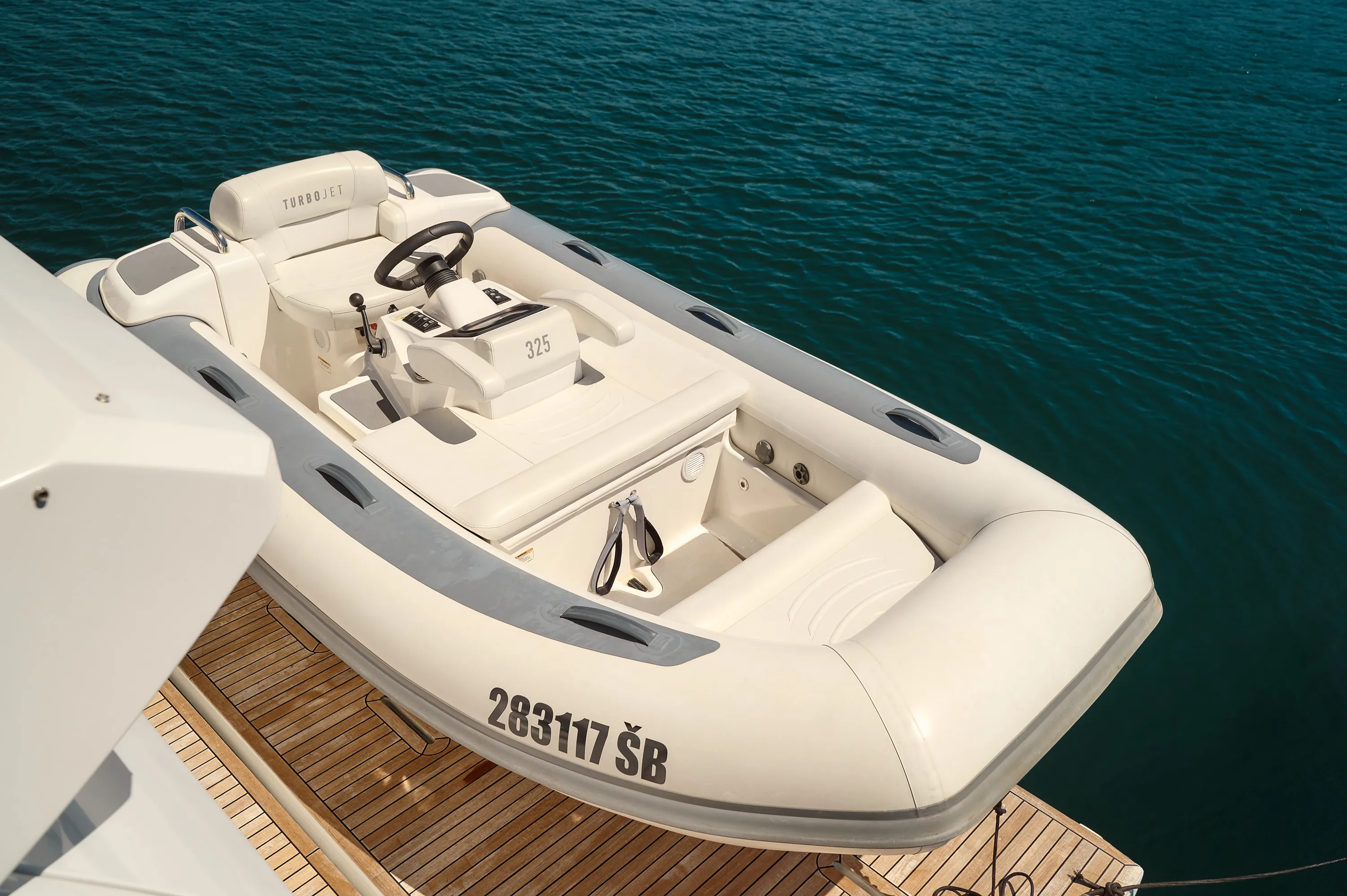 Azimut 72 Alyss — yacht photo 152