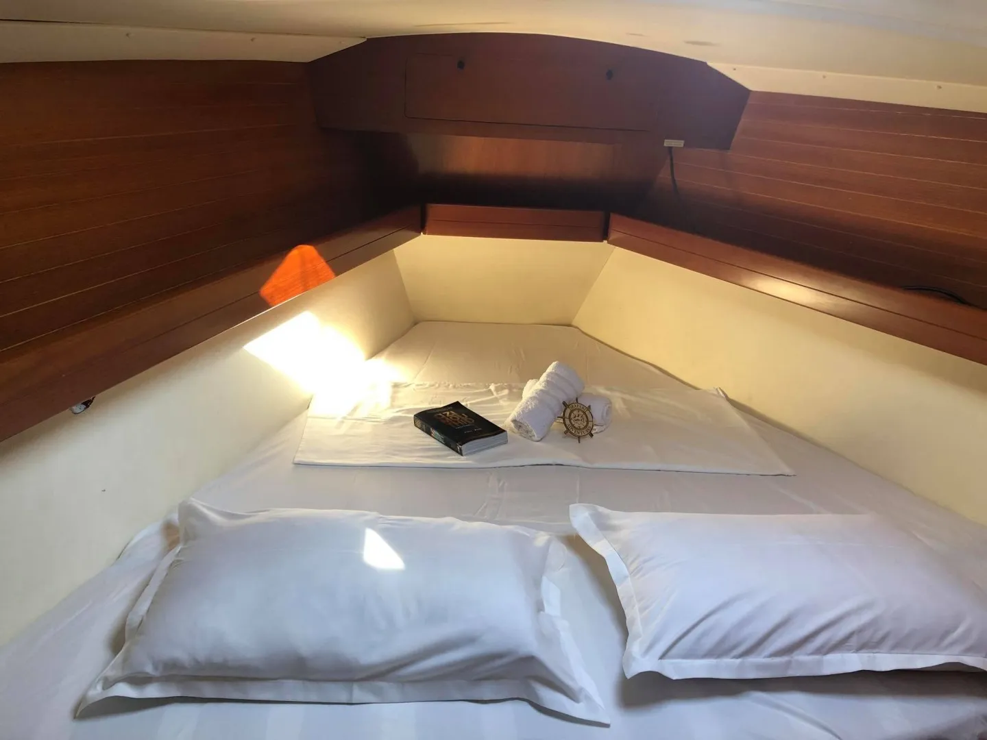 Dufour 385 Grand Large Godspeed — foto dello yacht n. 9