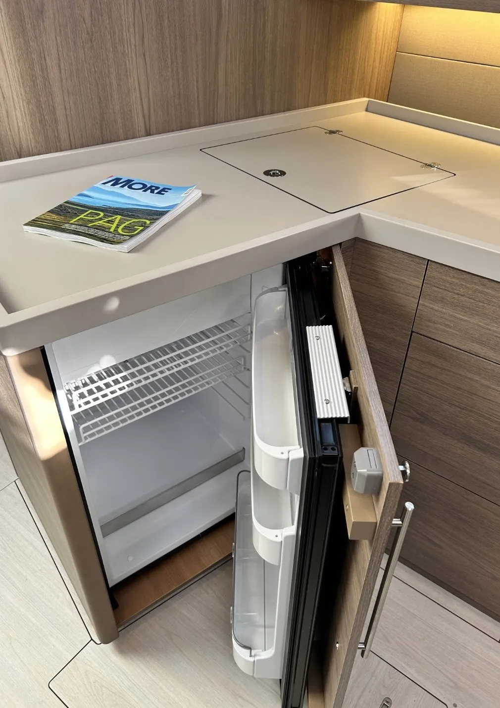 Oceanis 47 TIDE OF YOUR LIFE — foto dello yacht n. 2