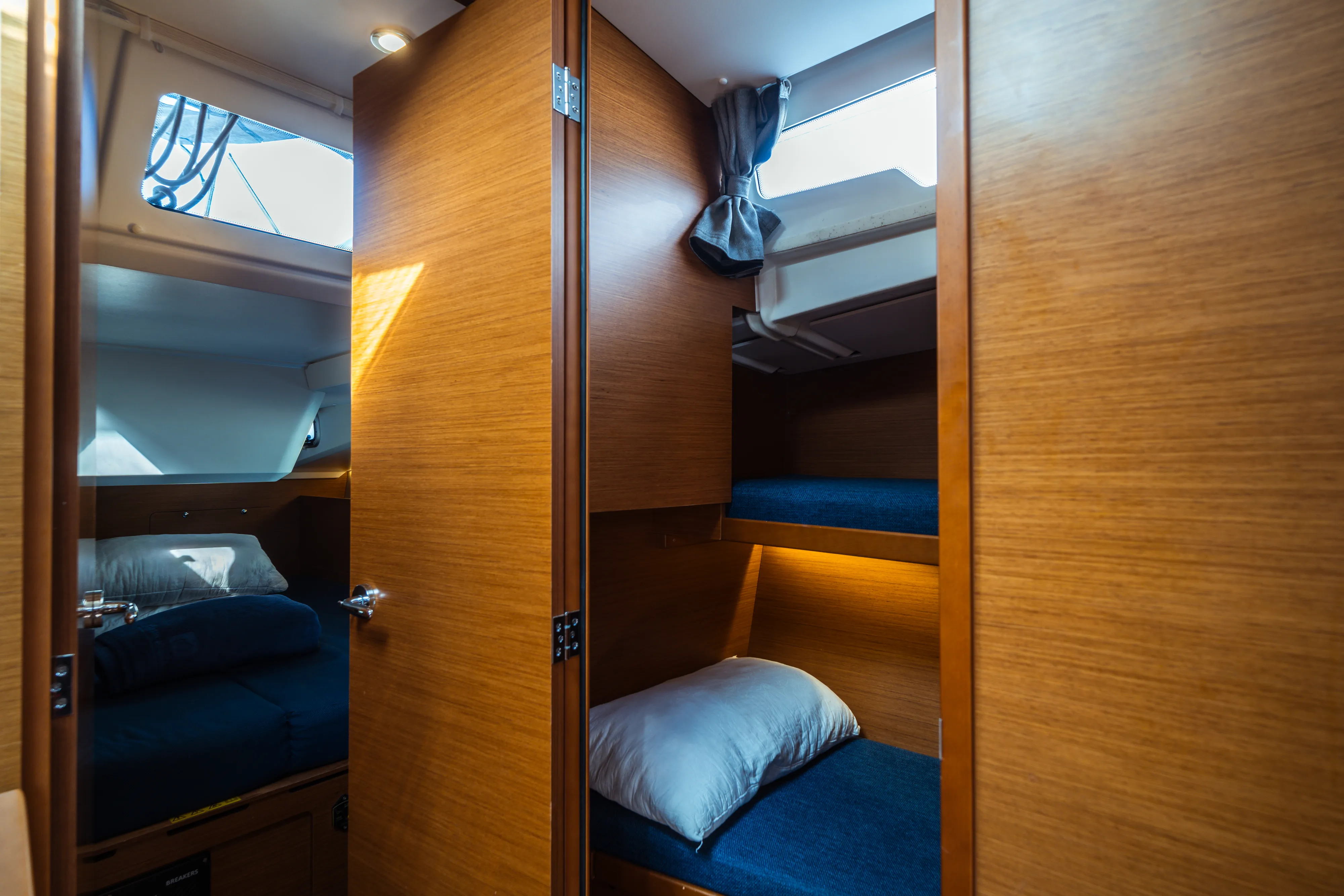 Sun Odyssey 490 Aurora — fotografia do iate 2