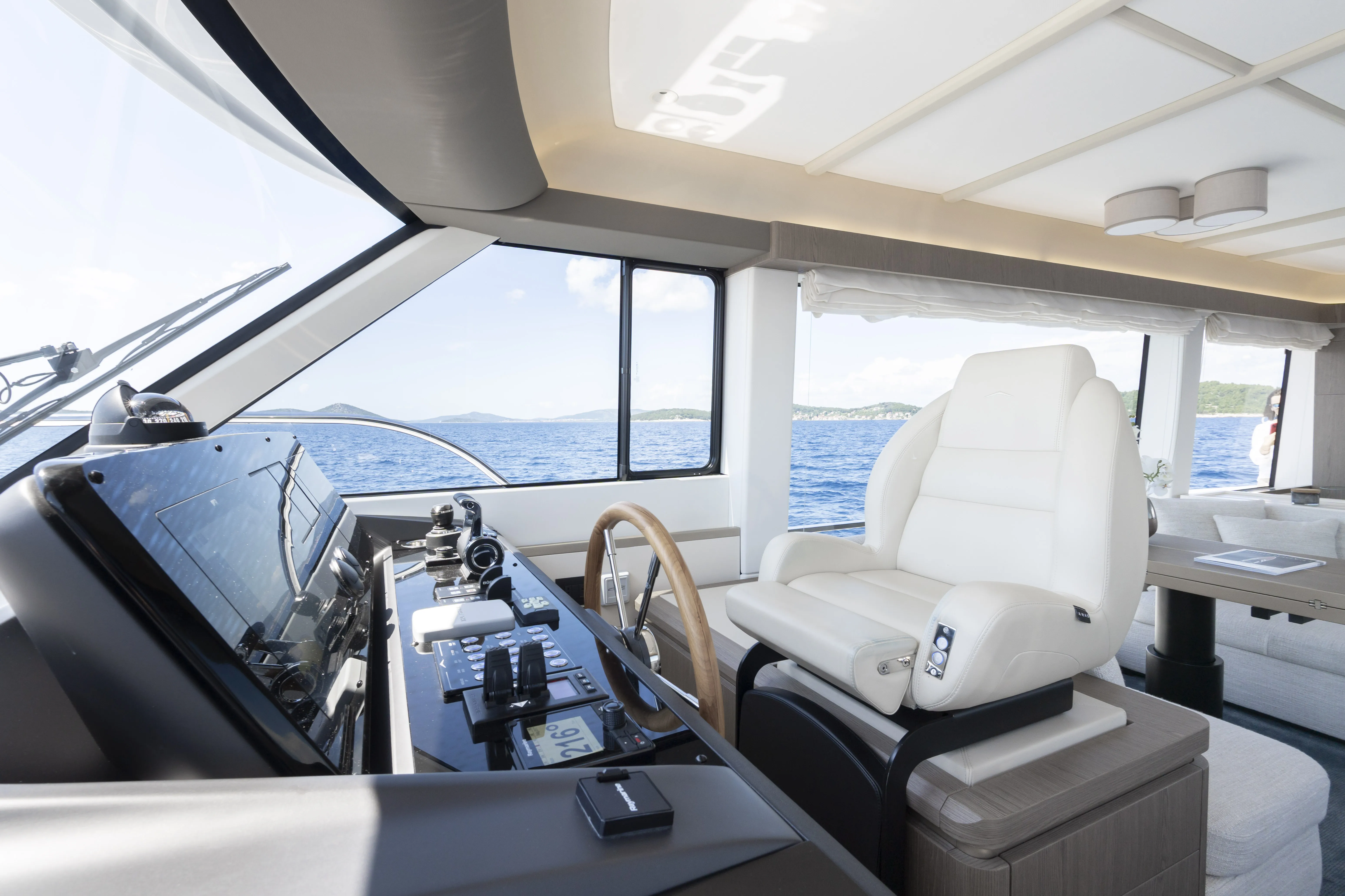 Azimut Magellano 60 Olivia — yacht photo 25