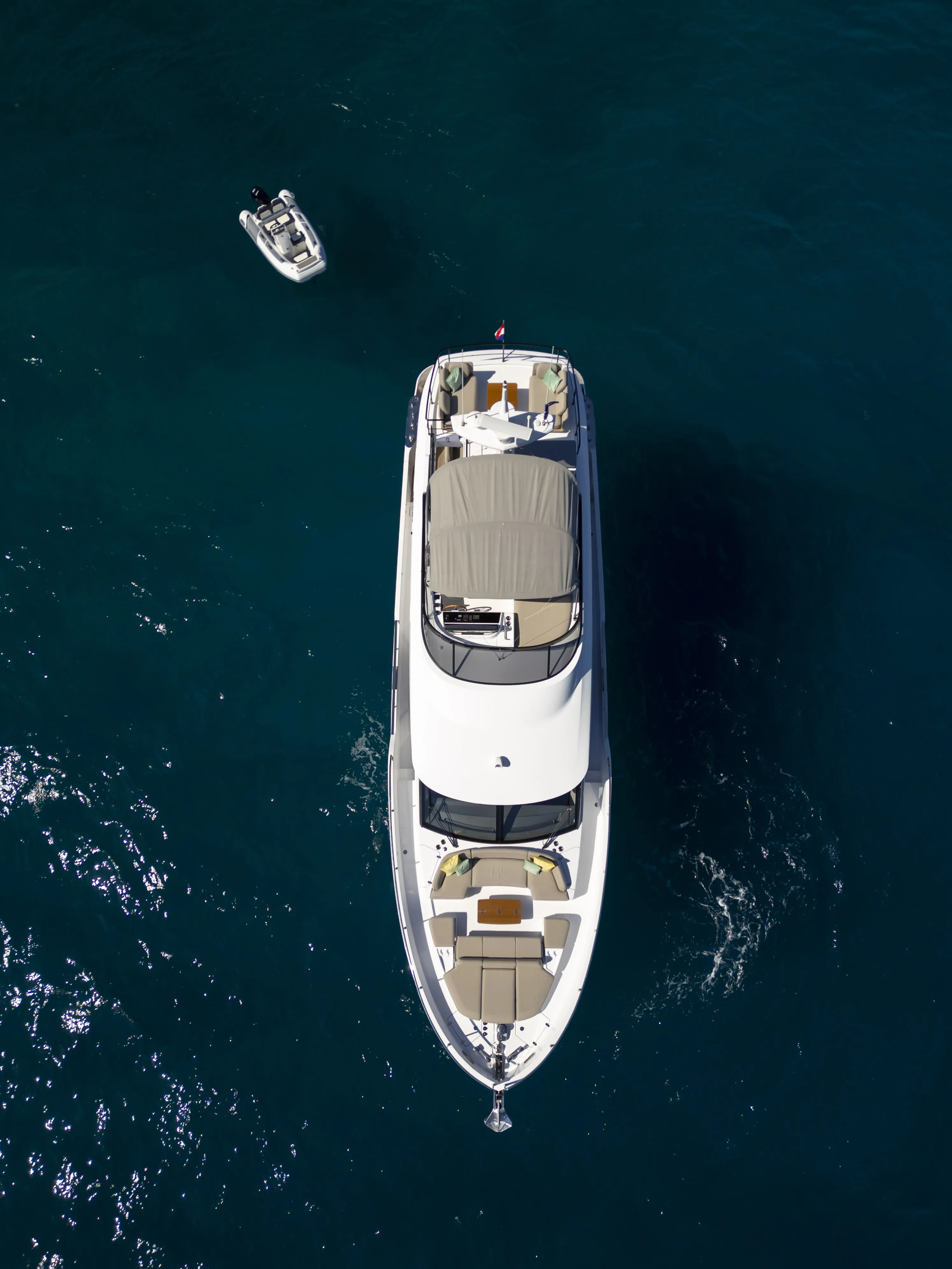 Azimut Magellano 60 Olivia — yacht photo 10
