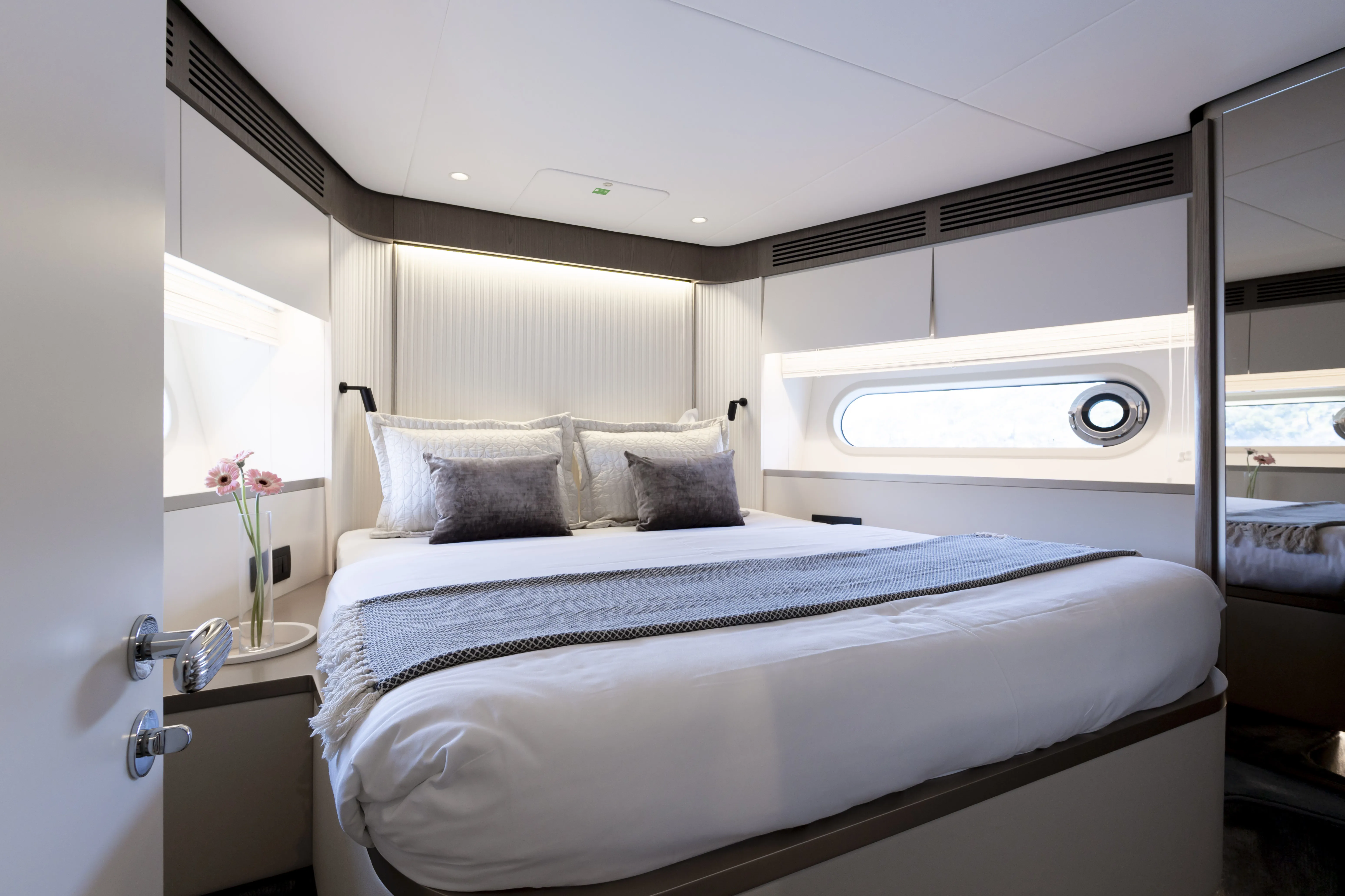 Azimut Magellano 60 Olivia — yacht photo 22