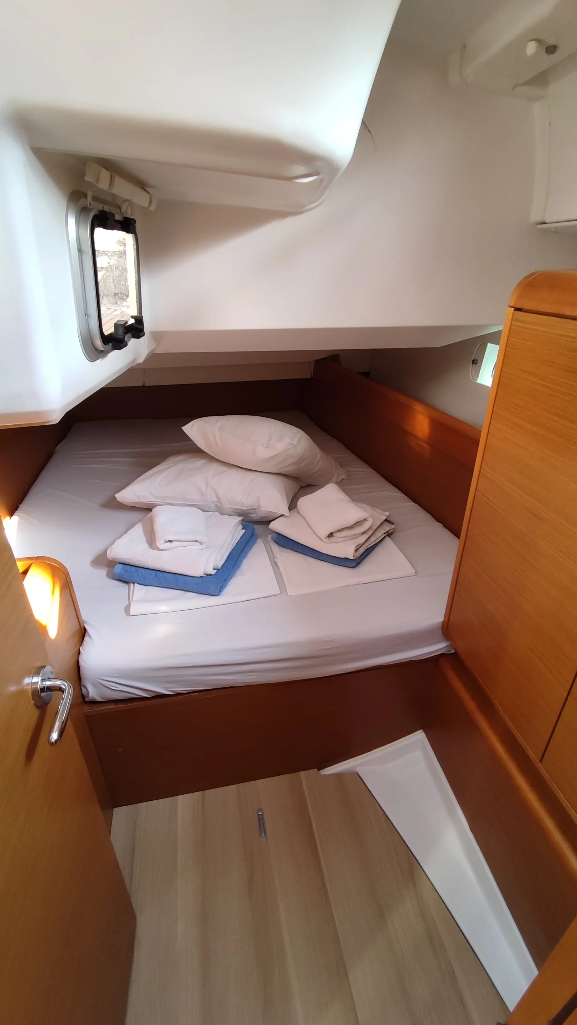 Sun Odyssey 439 Pasithea — фотография яхты 17