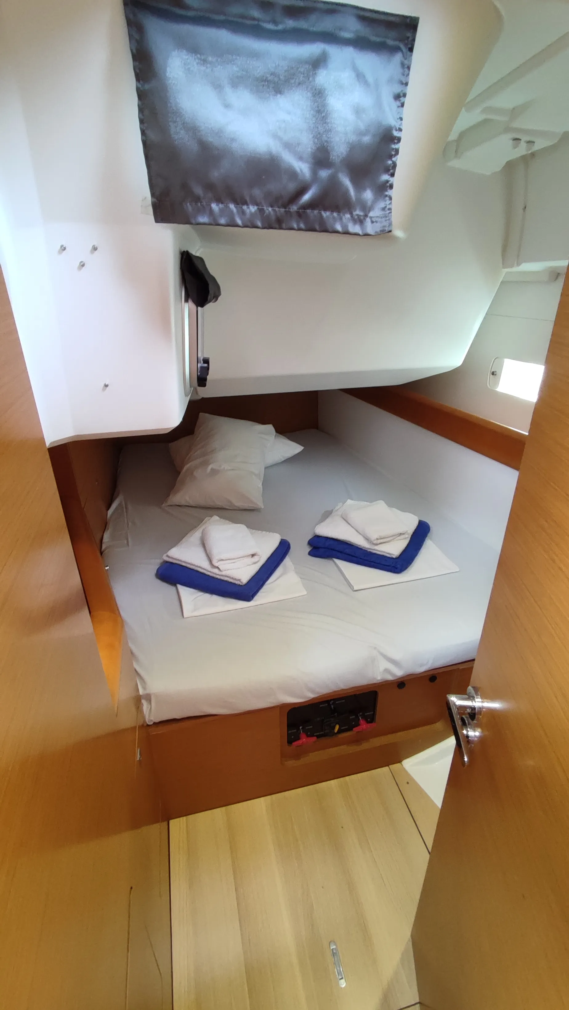 Sun Odyssey 469 Rodi — jahtikuva 3