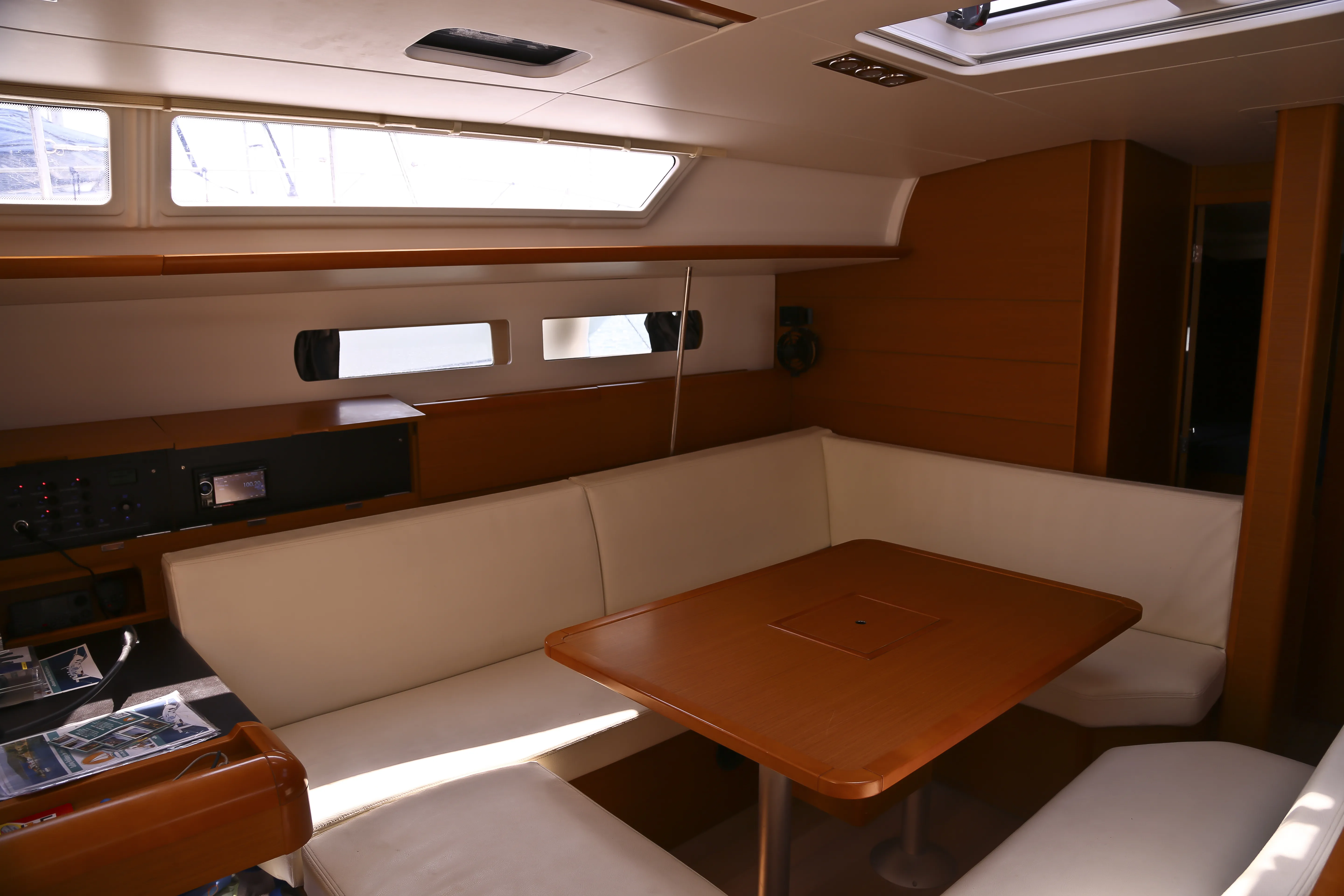 Sun Odyssey 469 Rodi — jahtikuva 4