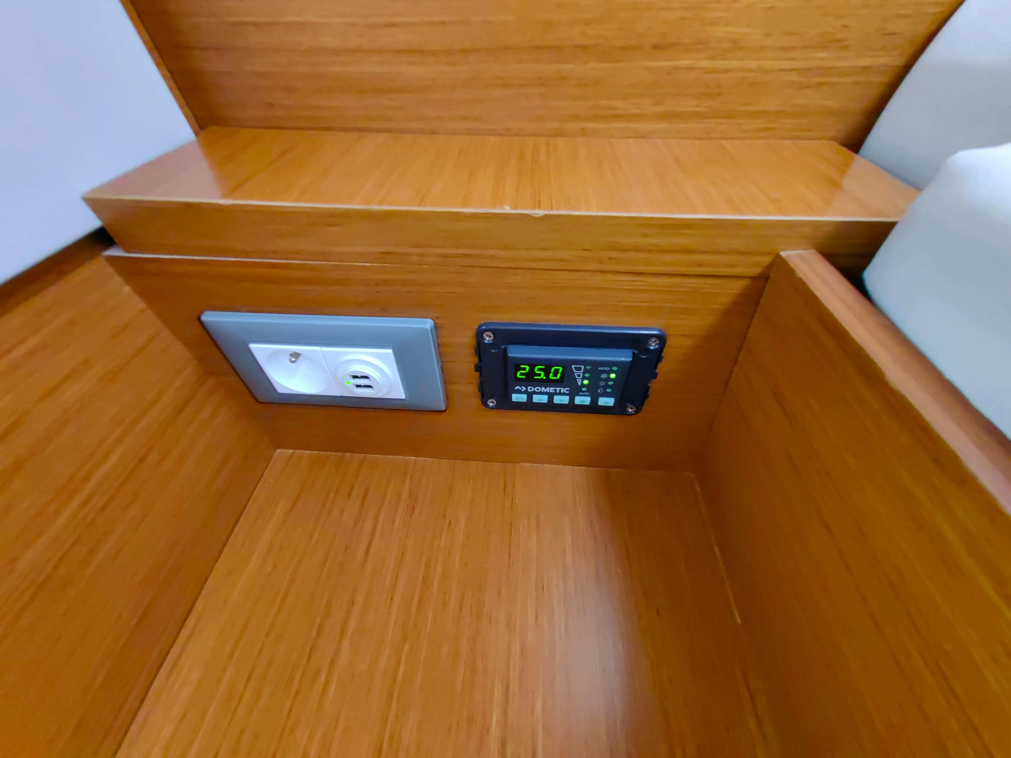 Sun Odyssey 440 Milky Way — фотография яхты 23