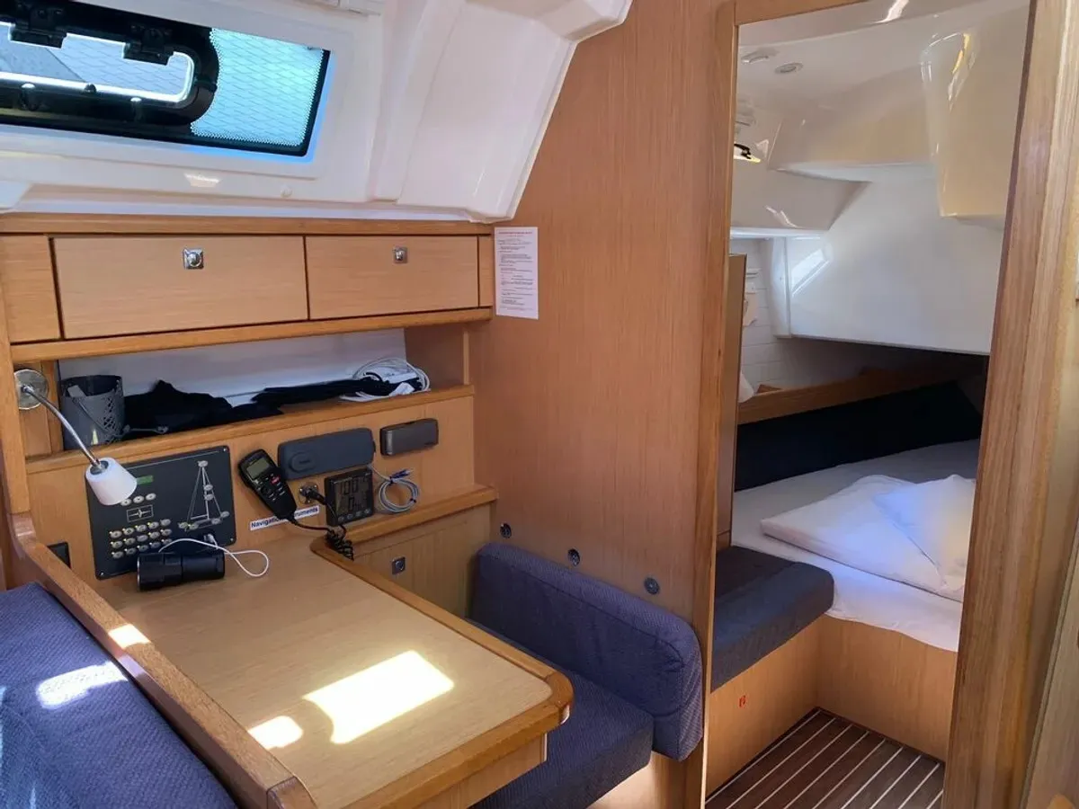 Bavaria Cruiser 41 WHATEVER — фотография яхты 2