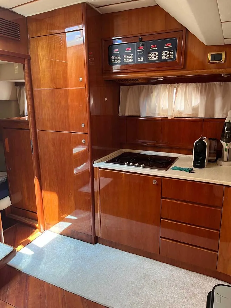 Conam 58S Ludos — yacht photo 7