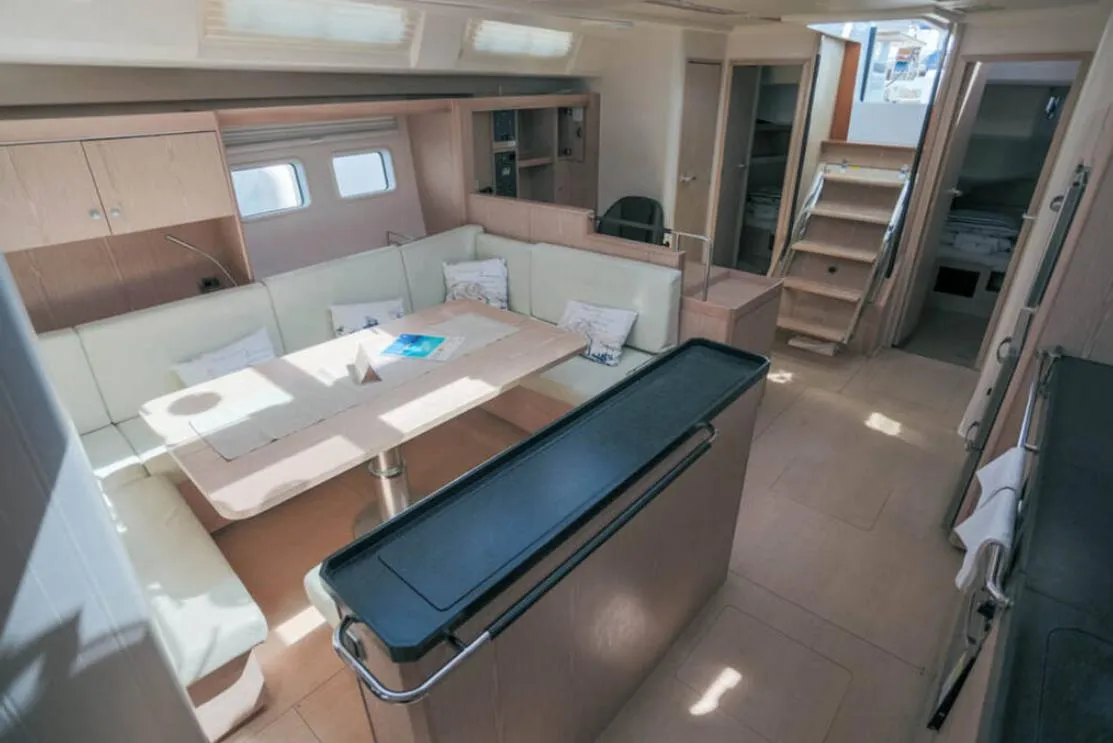 Hanse 575 Solan — Yachtfoto 3