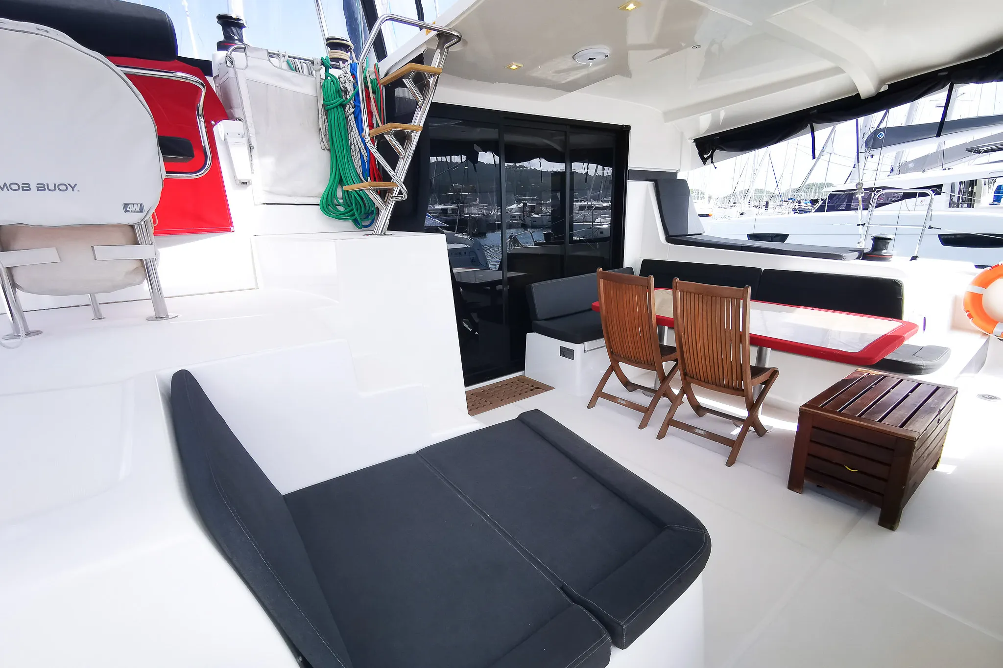 Lagoon 42 Alrisha — yacht photo 8