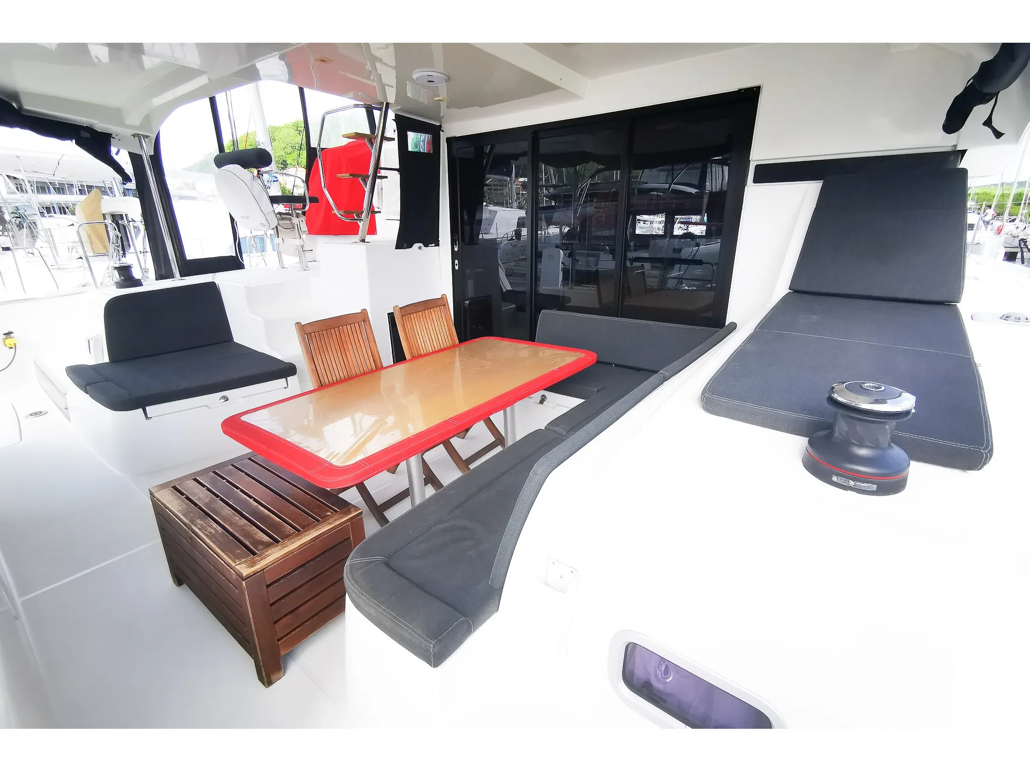 Lagoon 42 Alrisha — yacht photo 4