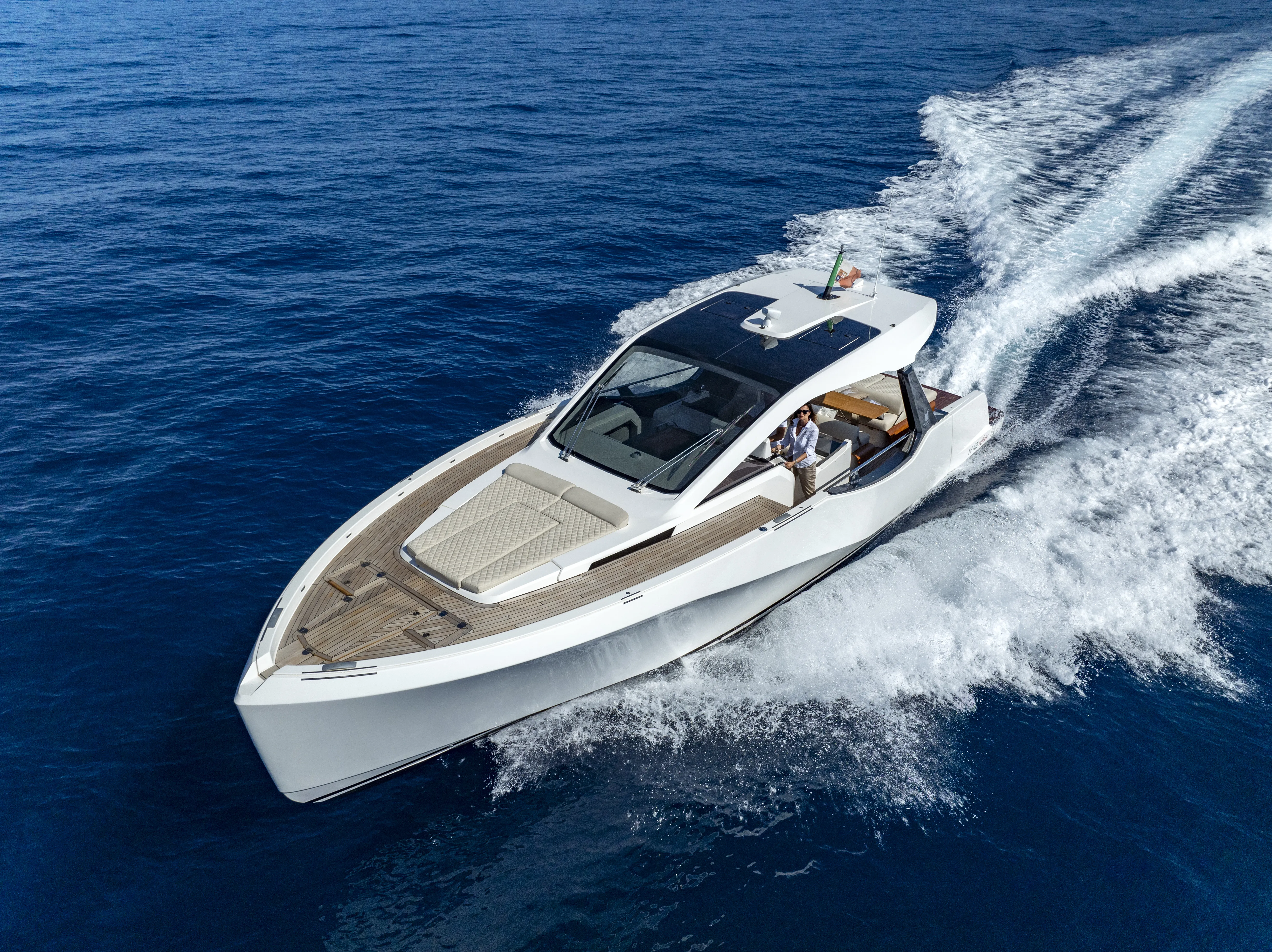 IY 43 Veloce no_name — Yachtfoto 2
