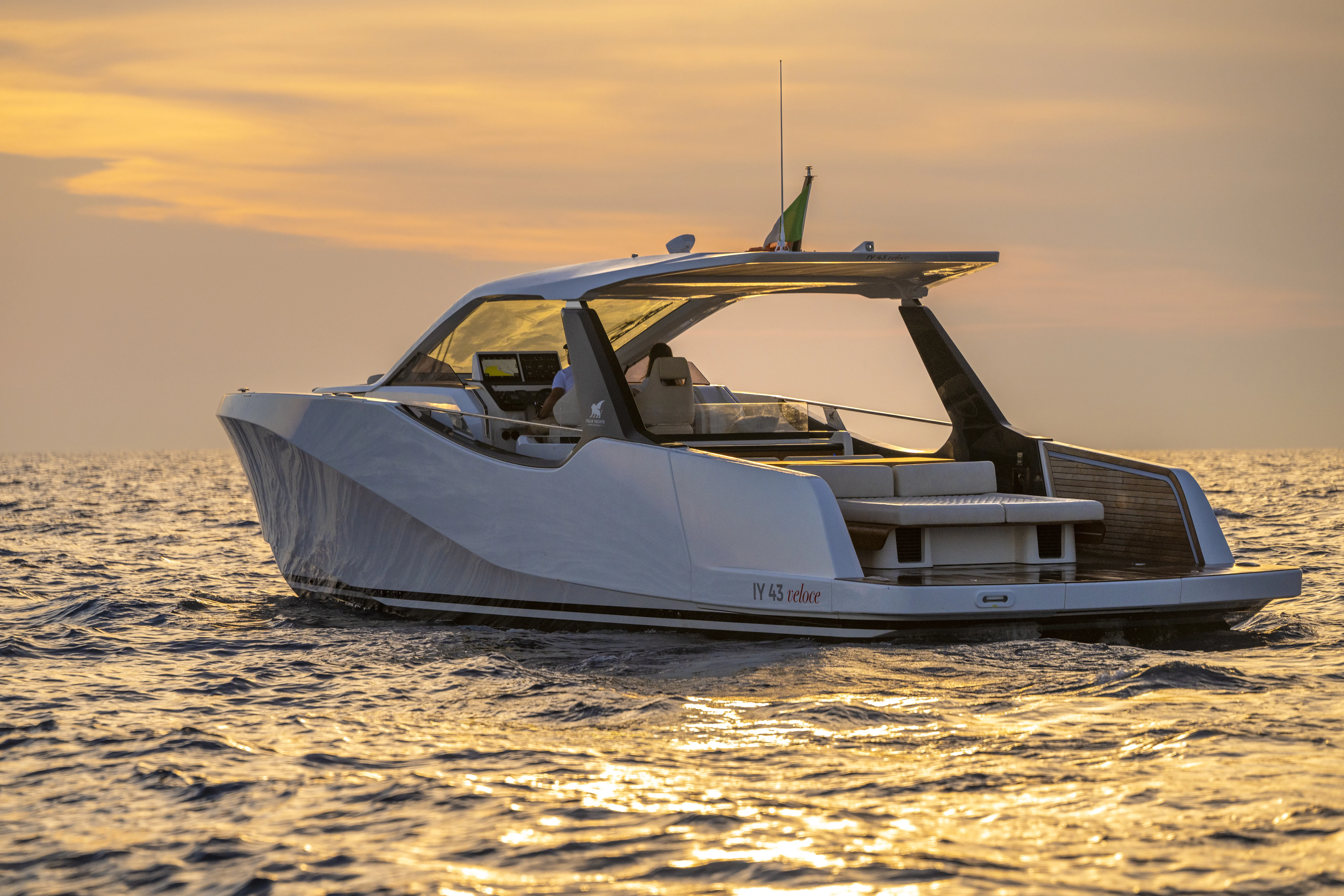 IY 43 Veloce no_name — Yachtfoto 32
