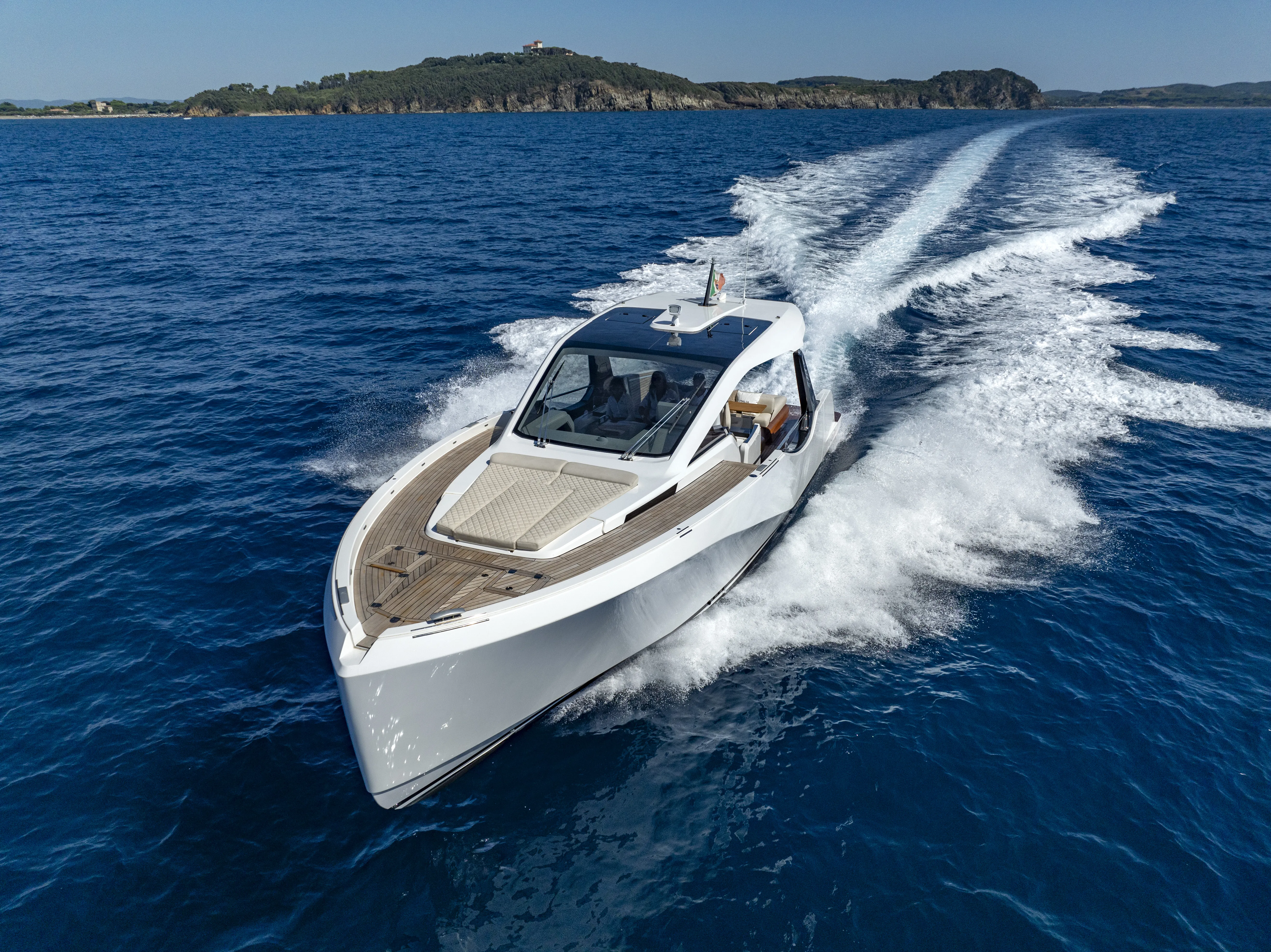 IY 43 Veloce no_name — Yachtfoto 24