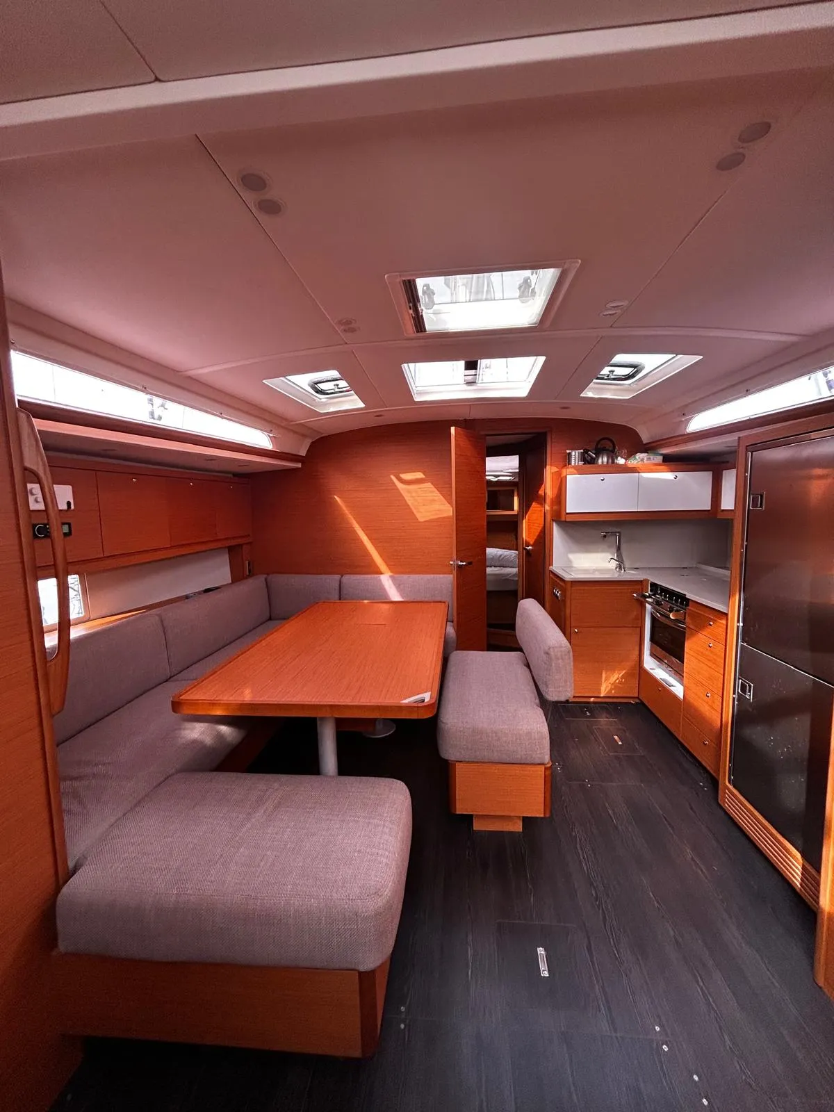 Dufour 470 Teti — yacht photo 3
