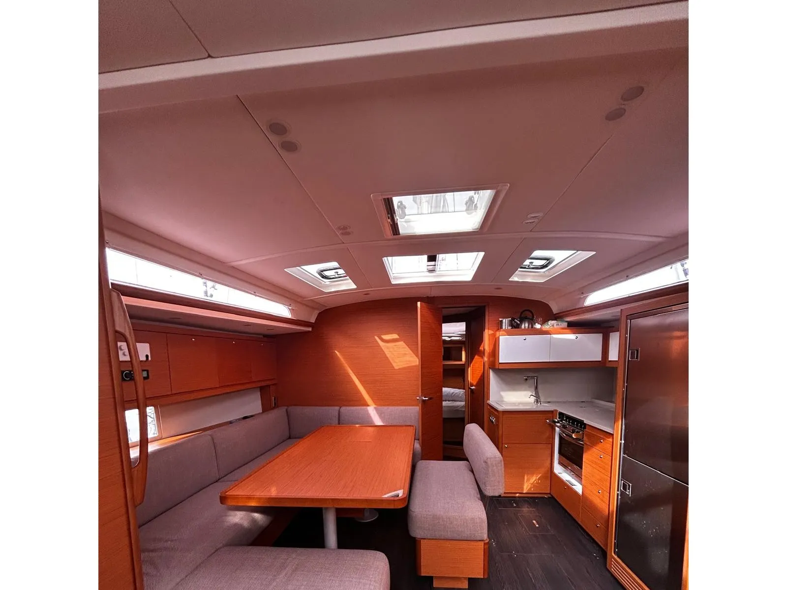 Dufour 470 Teti — yacht photo 10