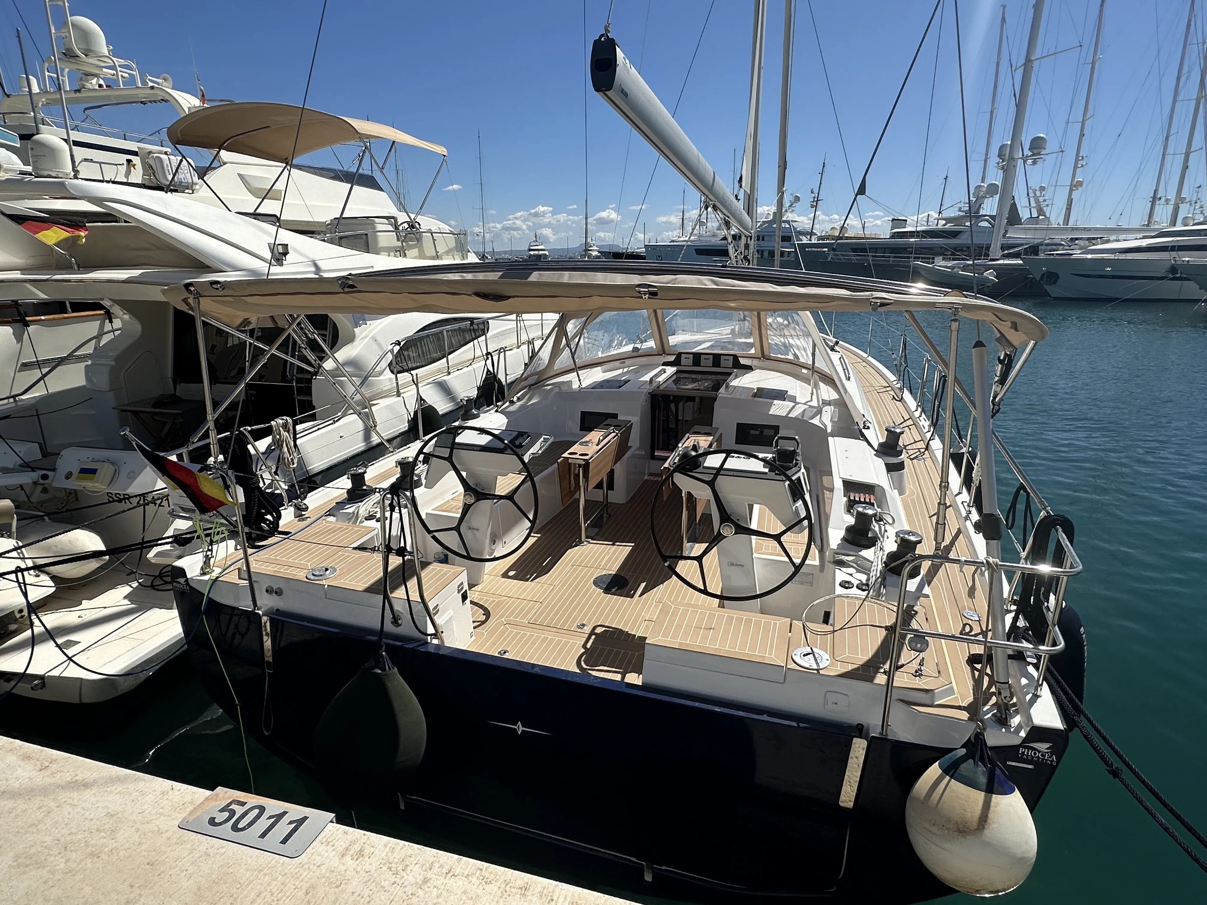 Bavaria C46 Infinity — фотография яхты 1