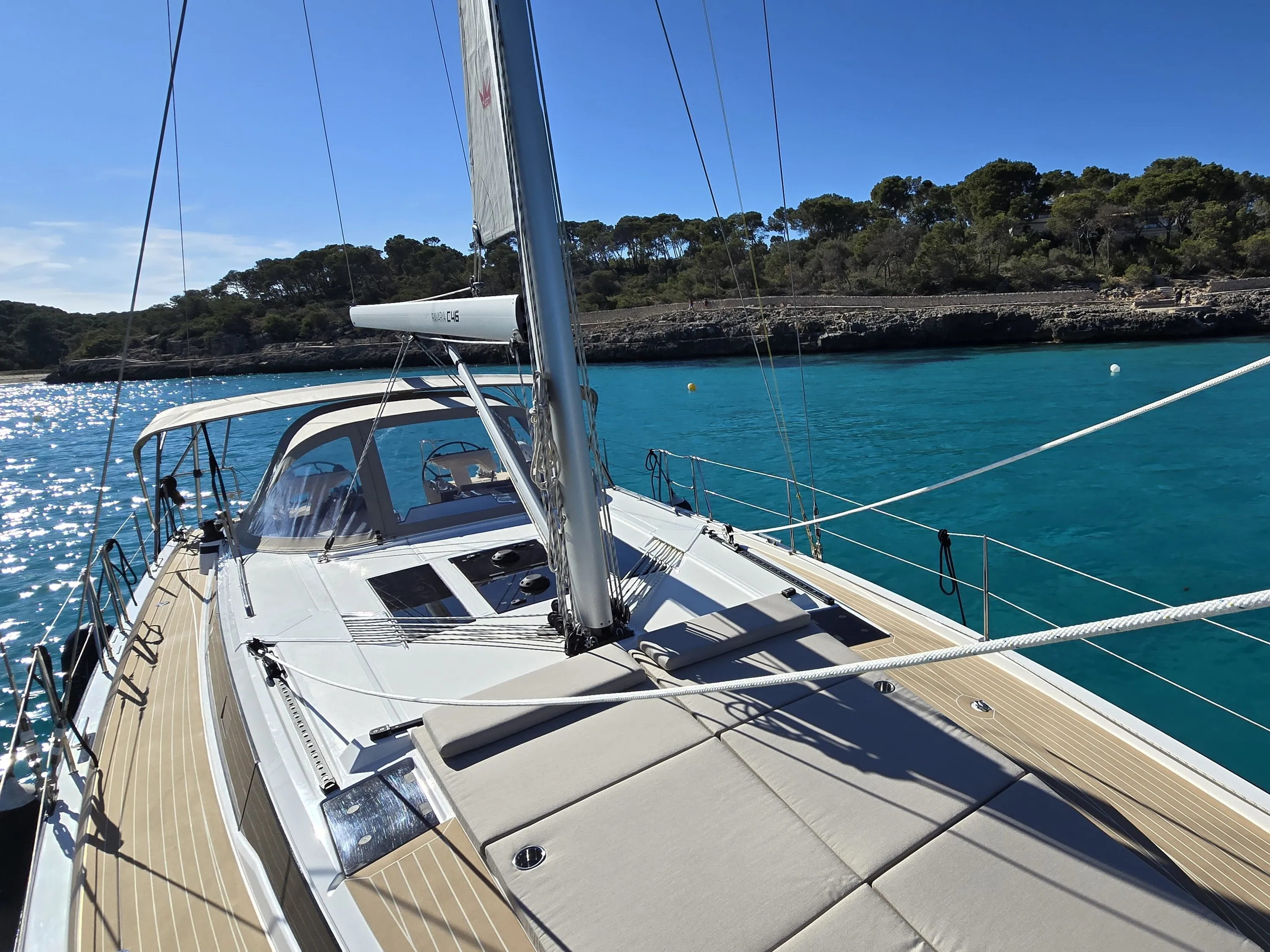 Bavaria C46 Infinity — фотография яхты 6
