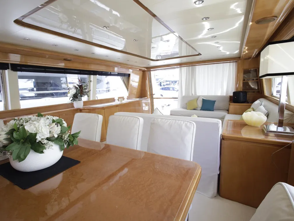 Falcon 86 Georg I — yacht photo 3