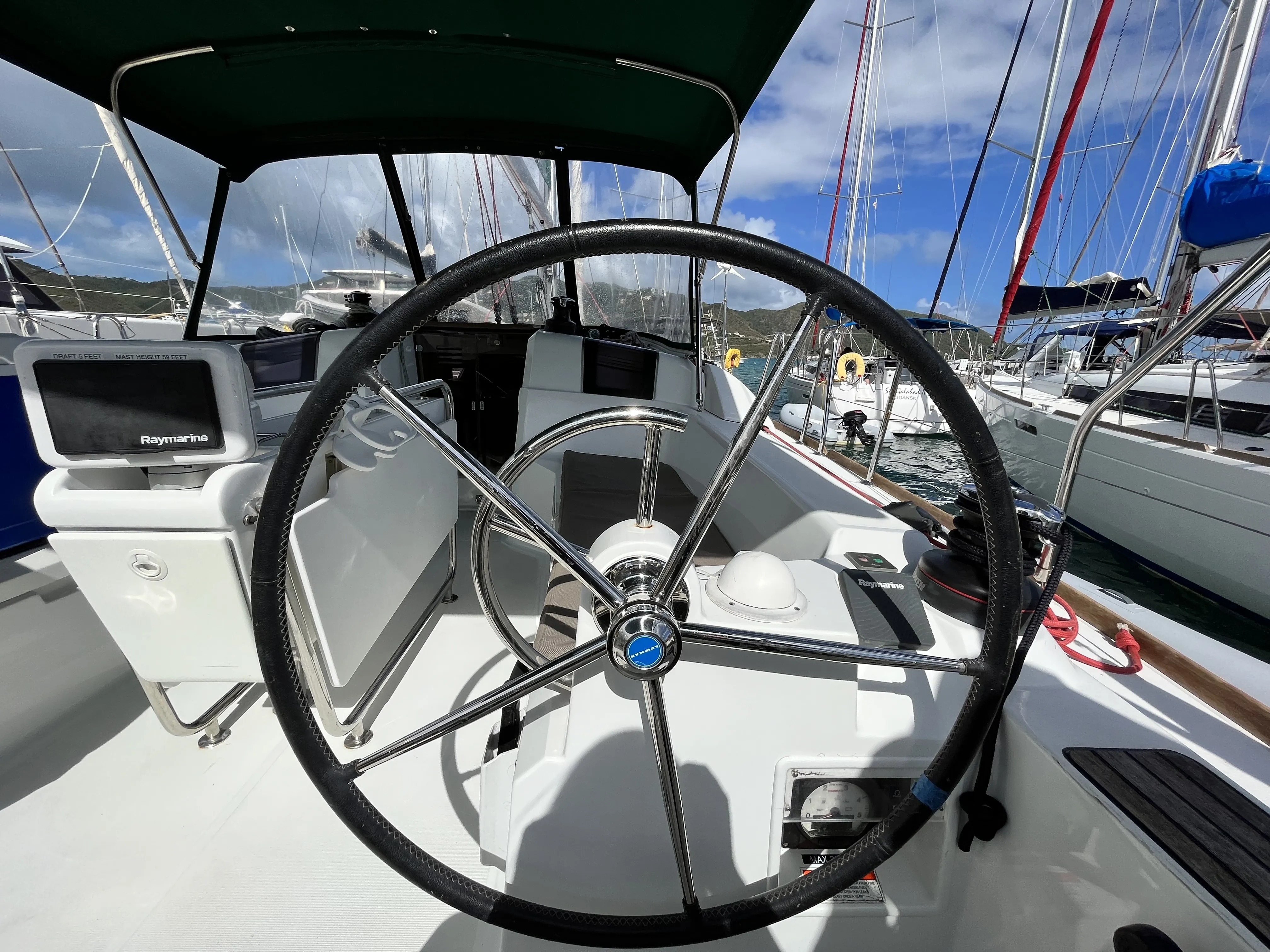 Sun Odyssey 389 Reaching Heaven的游艇照片 4
