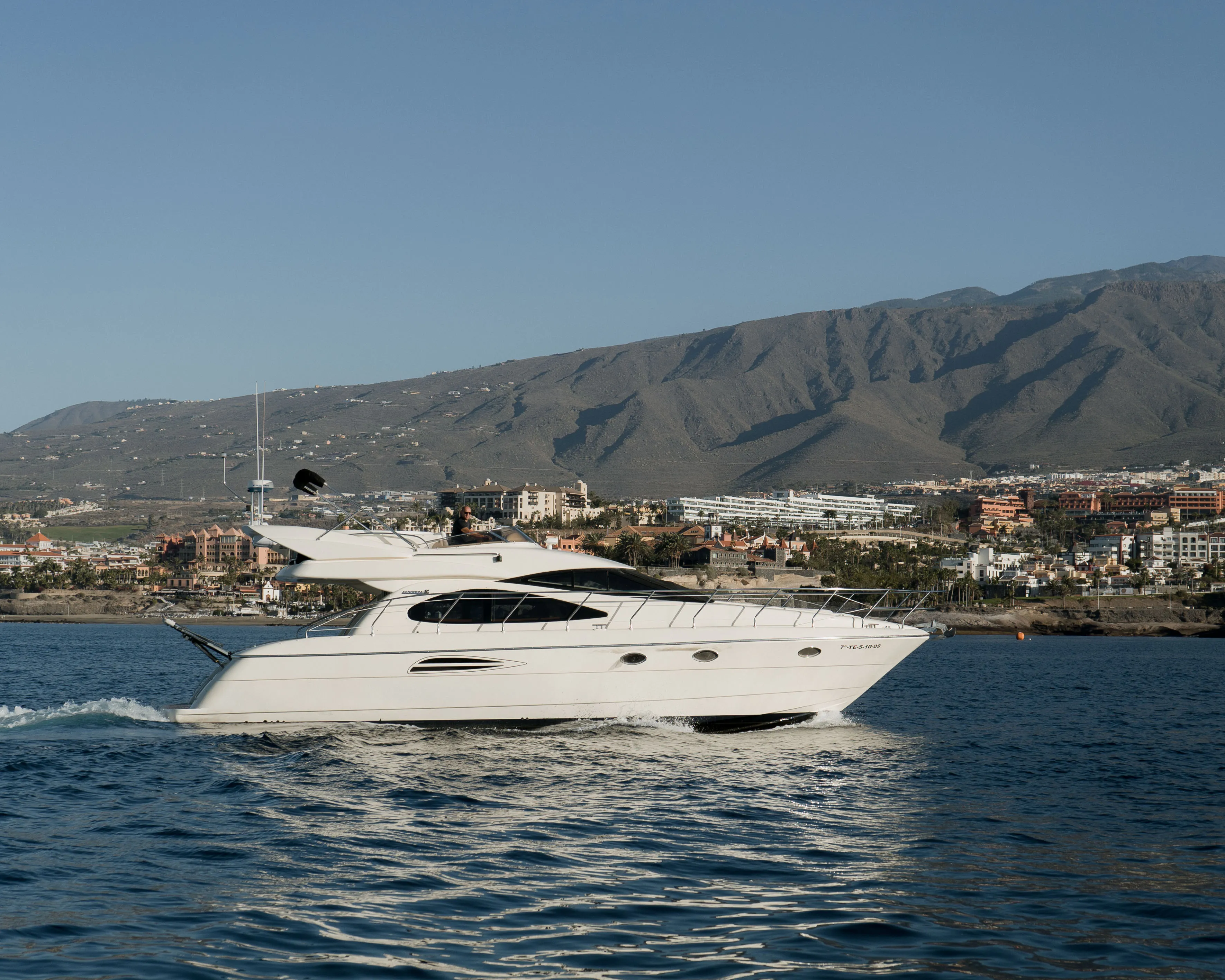 Astondoa 46 Fly Seaduction — yacht photo 9