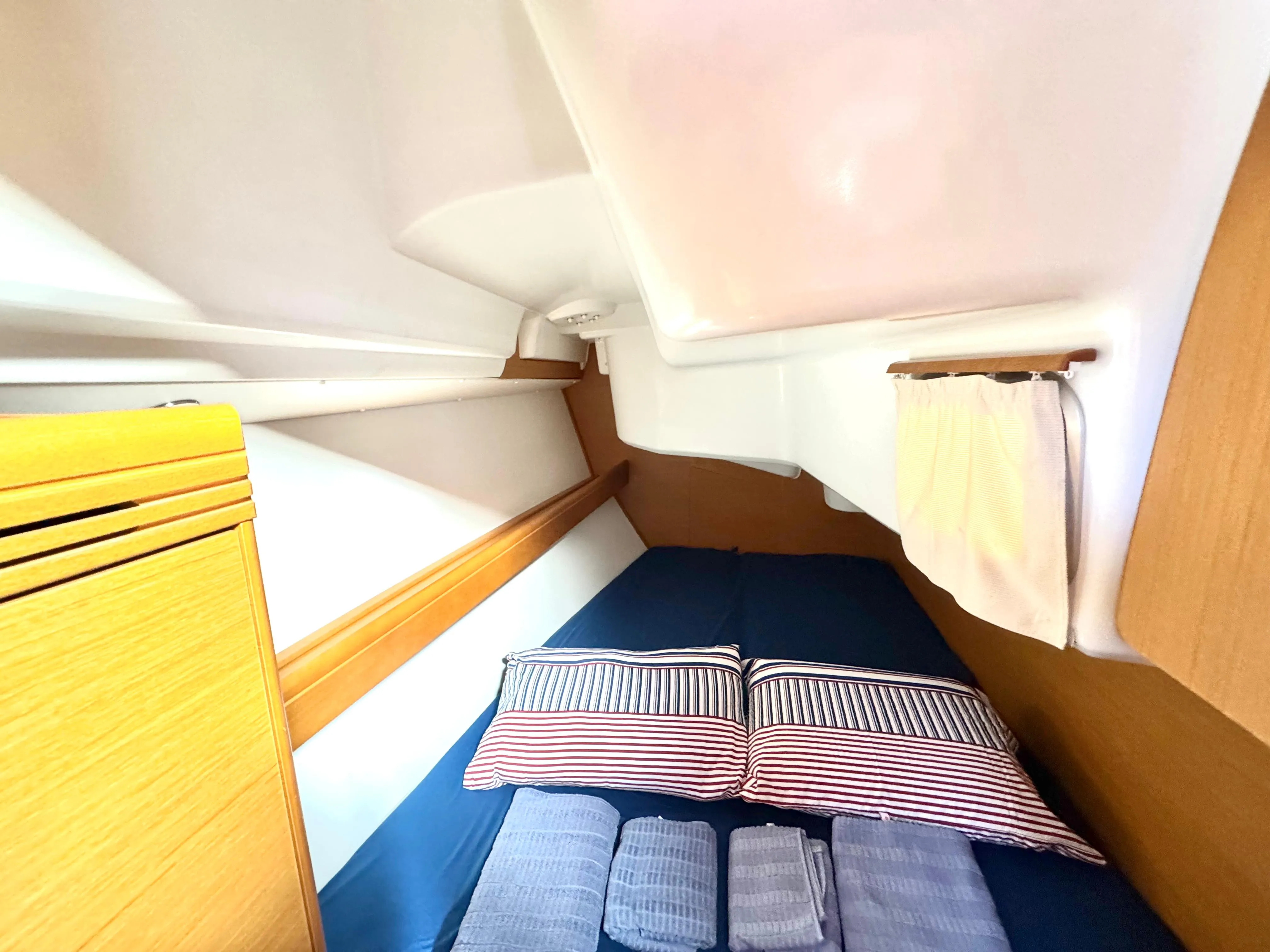 Sun Odyssey 36i Che — jahtikuva 2