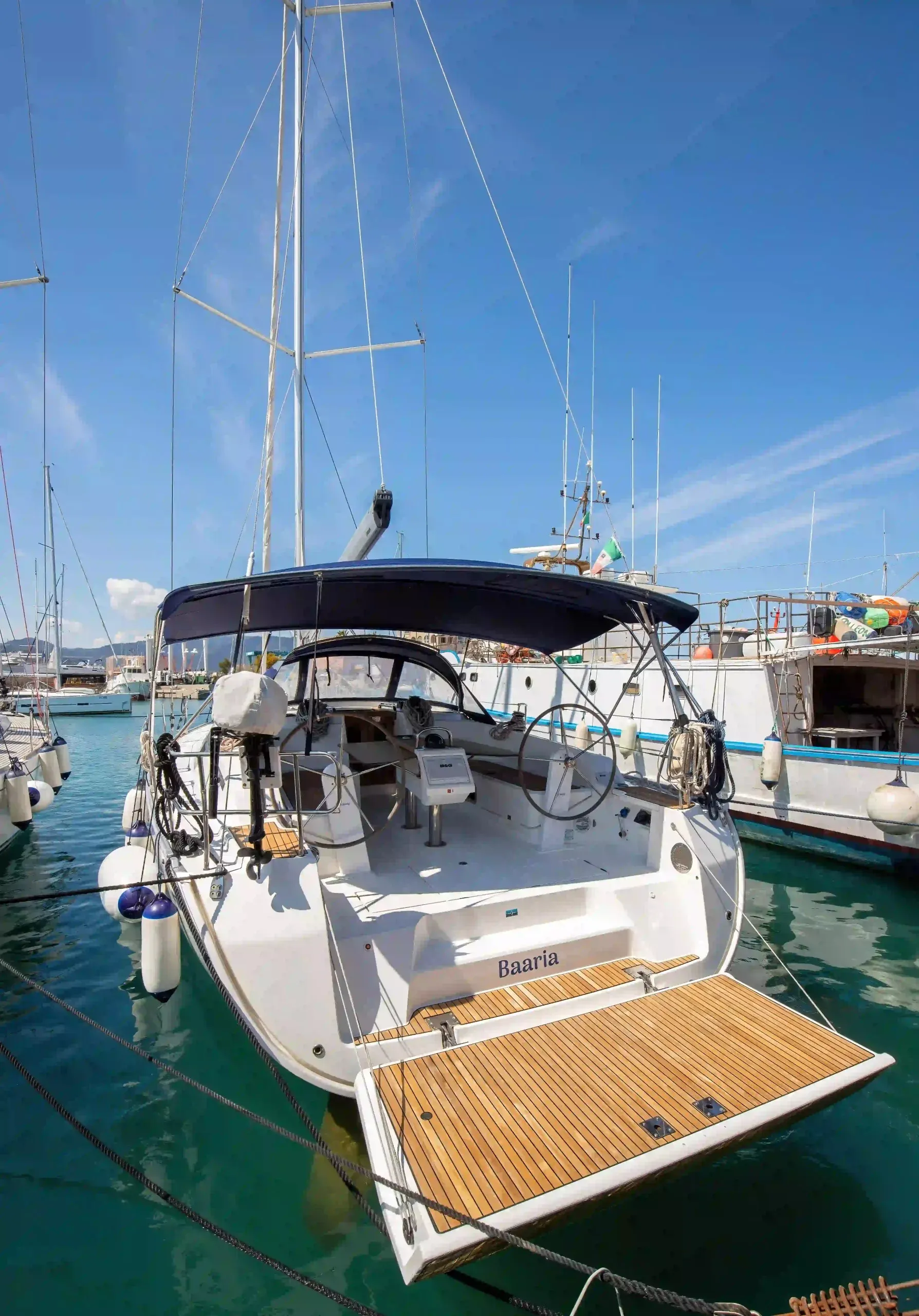 Bavaria 46 Cruiser Baaria — фотография яхты 2