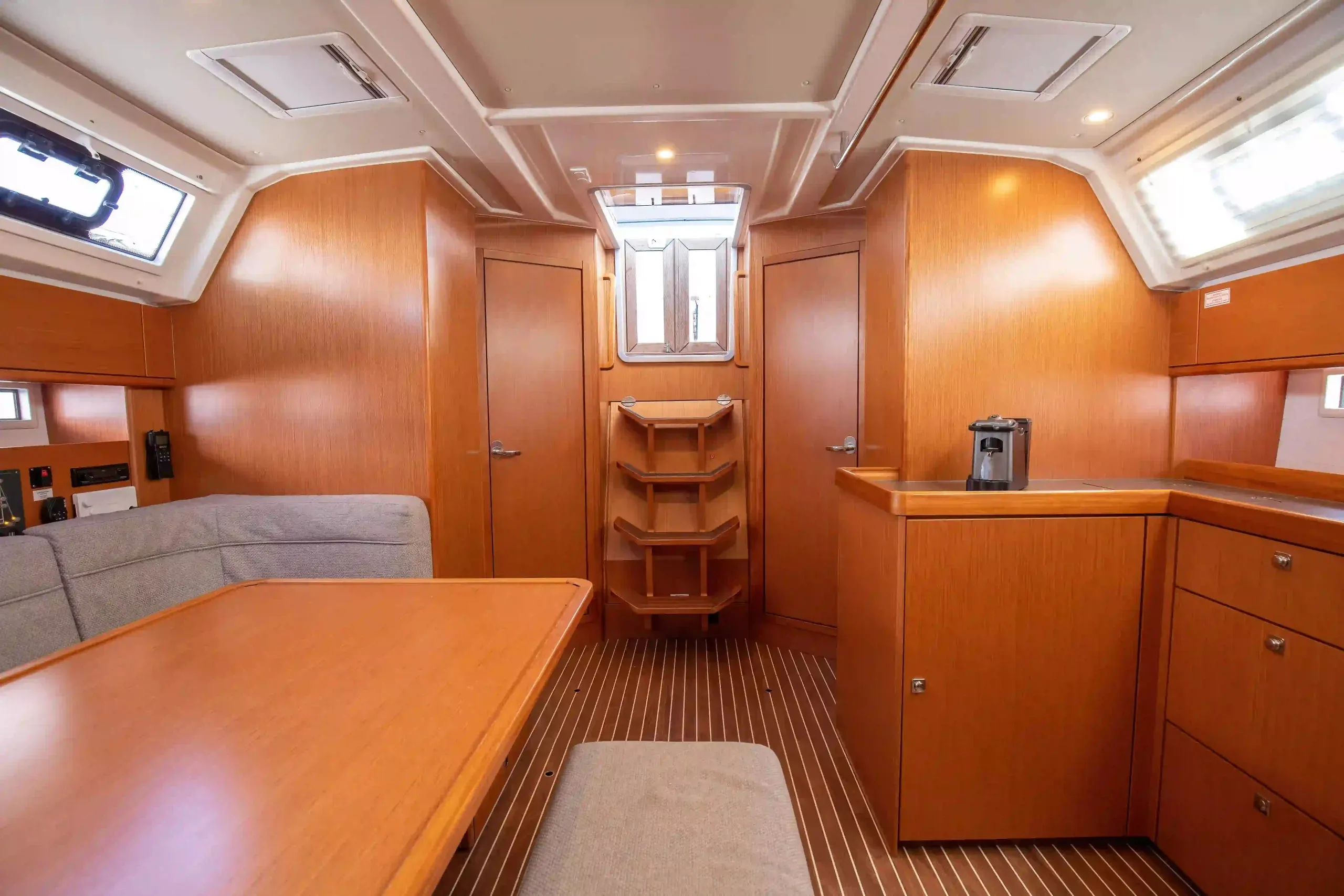 Bavaria 46 Cruiser Baaria — фотография яхты 9