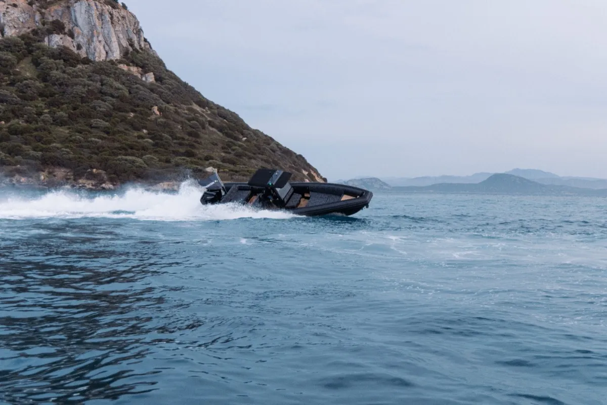 Novamarine RH 1000 Orsa Minore — fotografia jachty 5