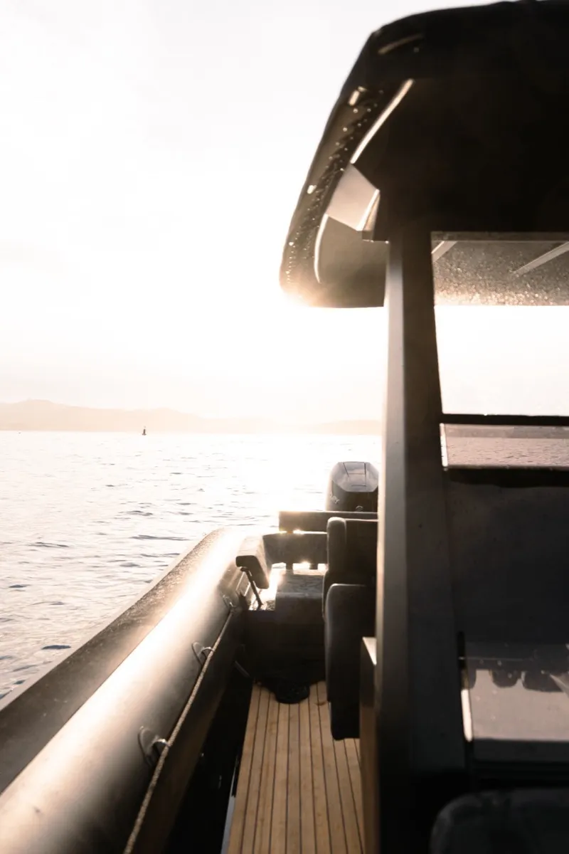 Novamarine RH 1000 Orsa Minore — fotografia jachty 2