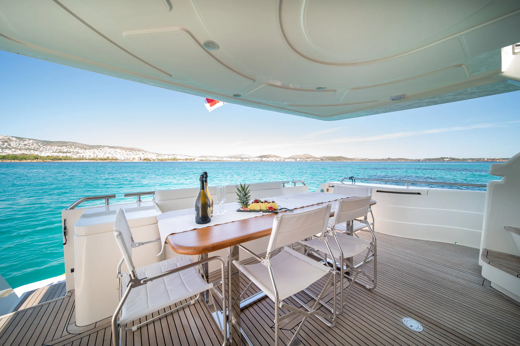 Ferretti 68 SIMPLY BRILLIANT — yacht photo 6