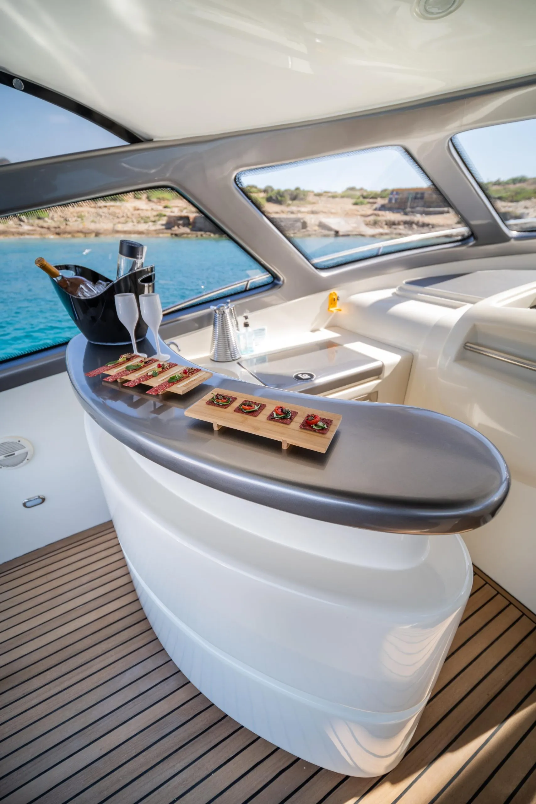 Baia Azzura 63 ORION — yacht photo 15