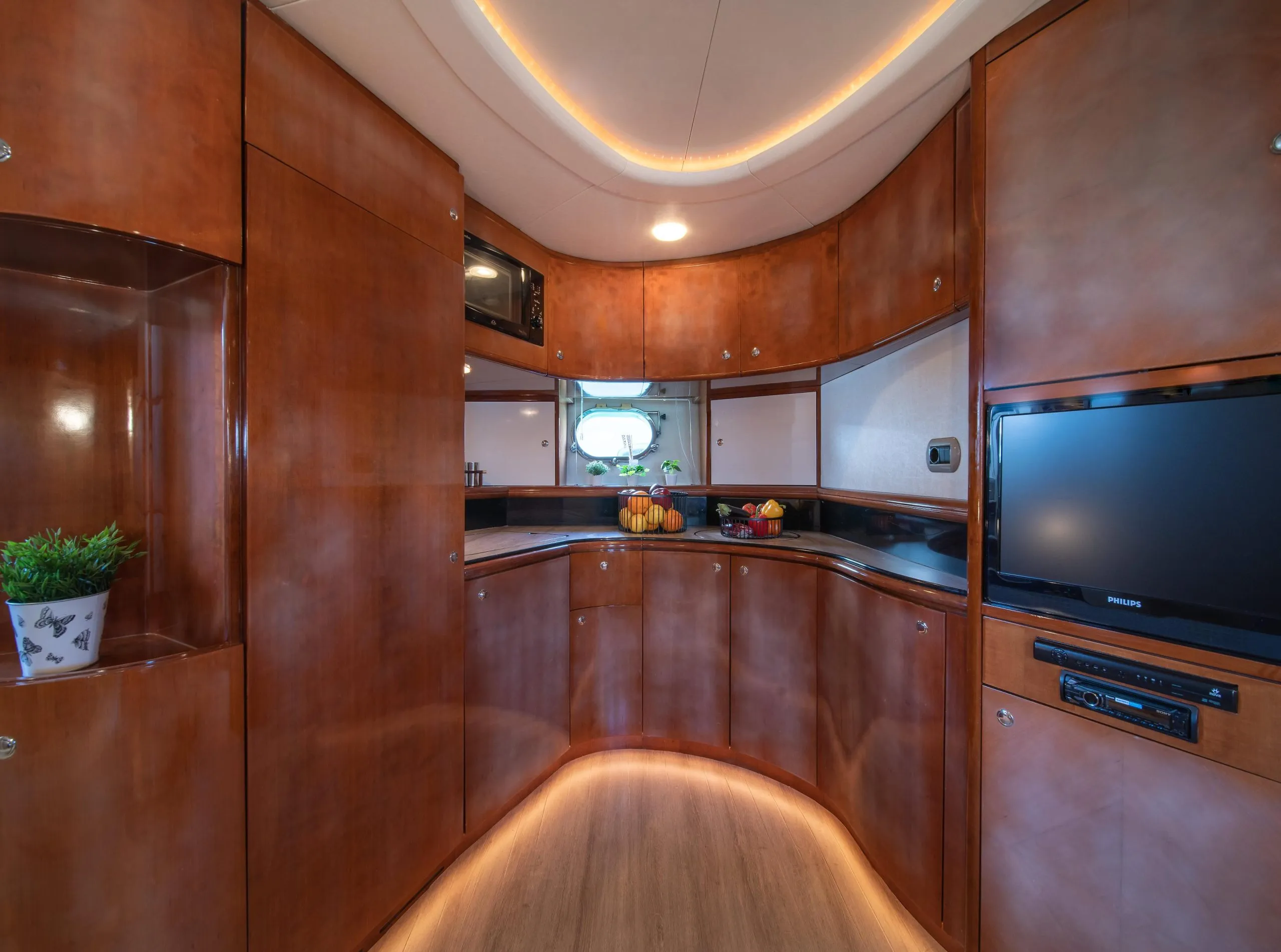 Baia Azzura 63 ORION — yacht photo 28