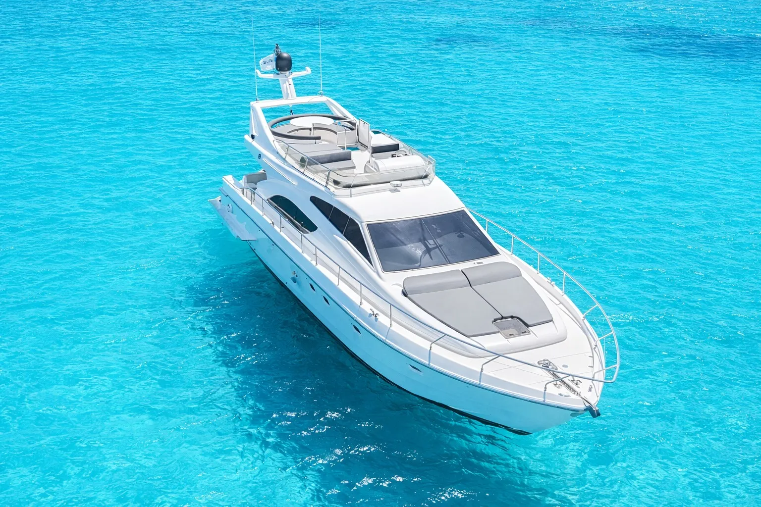 Ferretti 53 SECRET — yacht photo 16