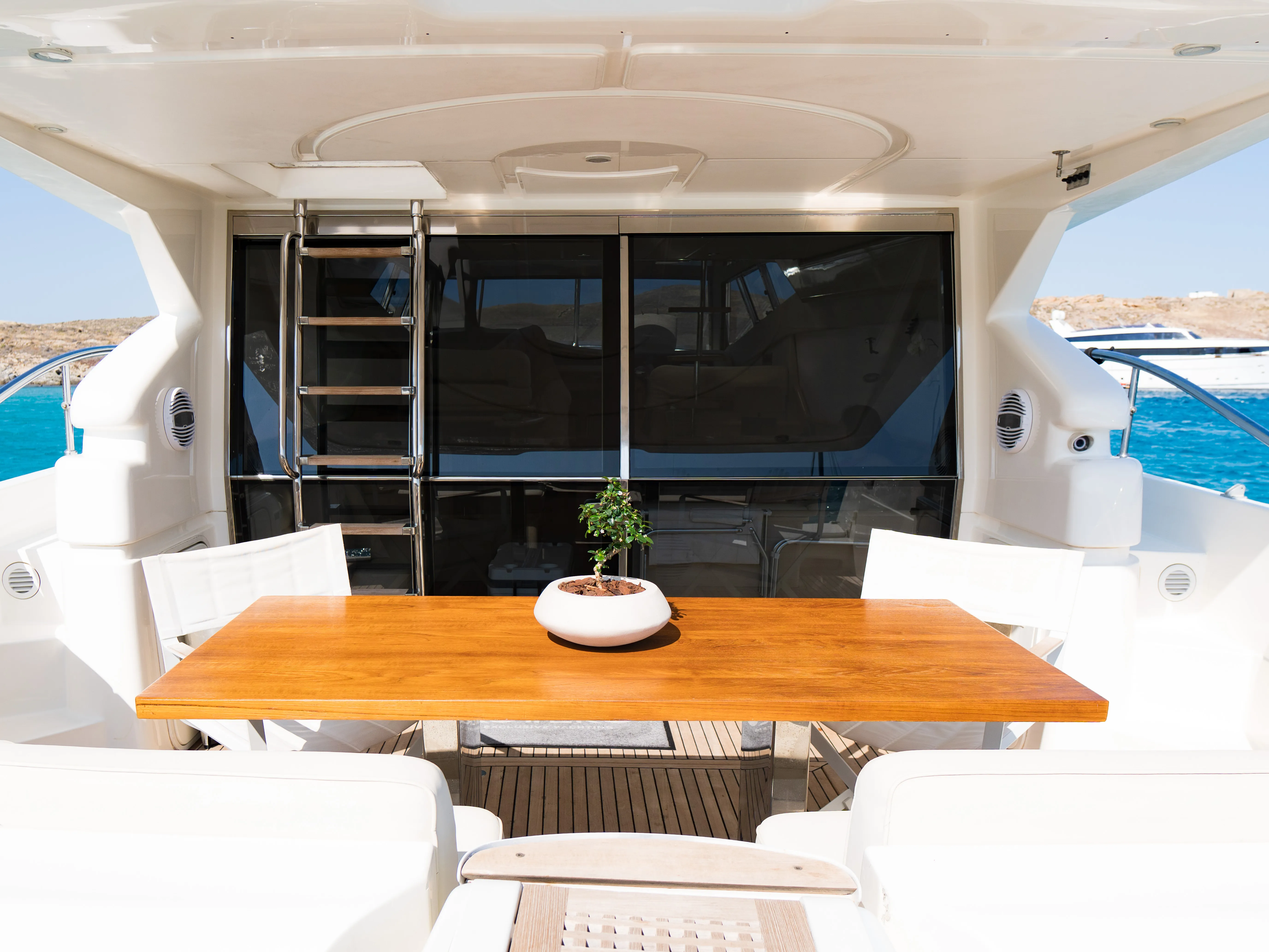 Ferretti 53 SECRET — yacht photo 15