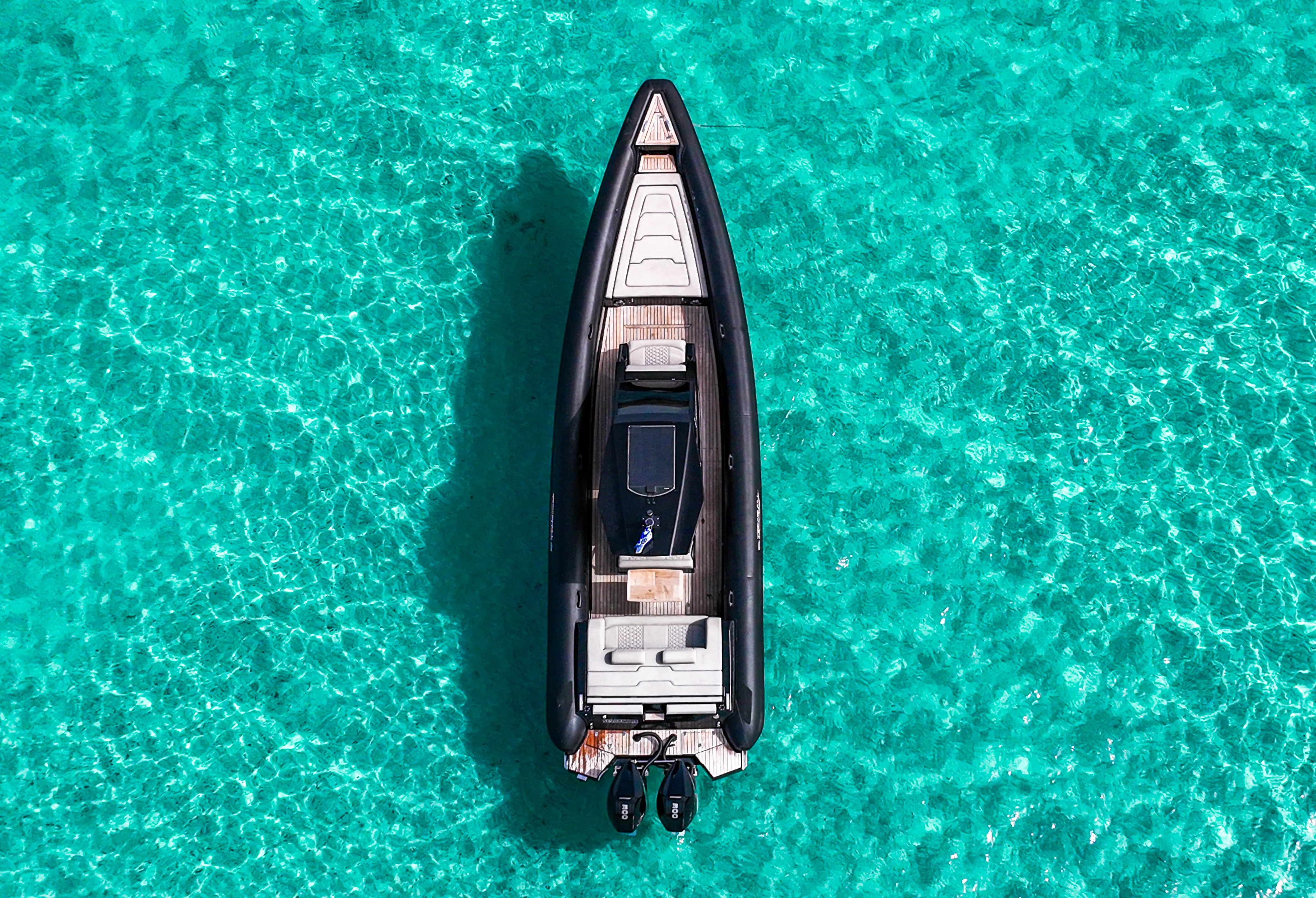 Technohull 38 Grand Sport SEADUCTION — fotografia jachty 2